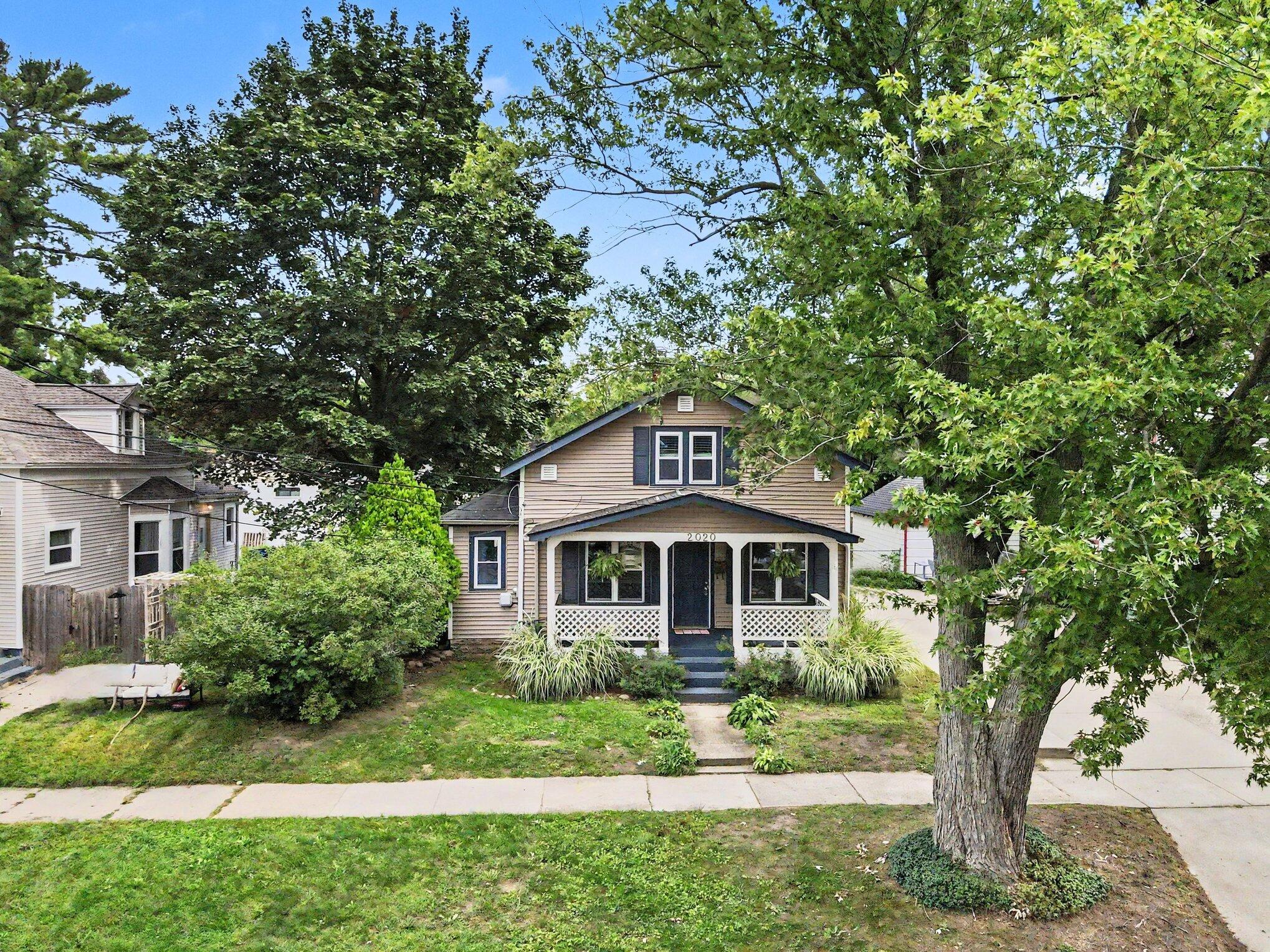 2020 Lafayette Avenue Grand Rapids Michigan United States, for Sale, residential,  , RW Daniels Realty