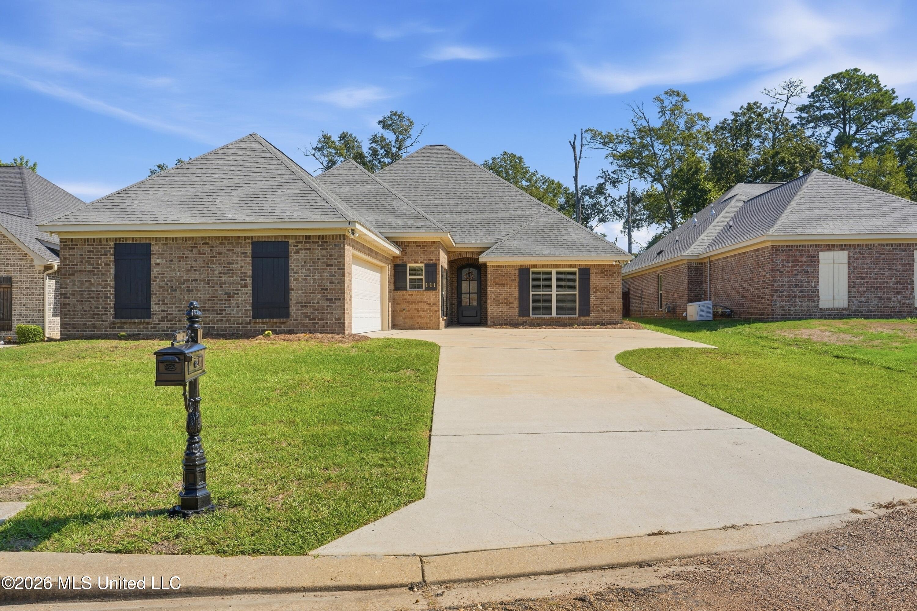 111 Ashley Park Drive Byram Mississippi United States, for Sale, residential, Jessica McLaurin, Rezults Realty, LLC