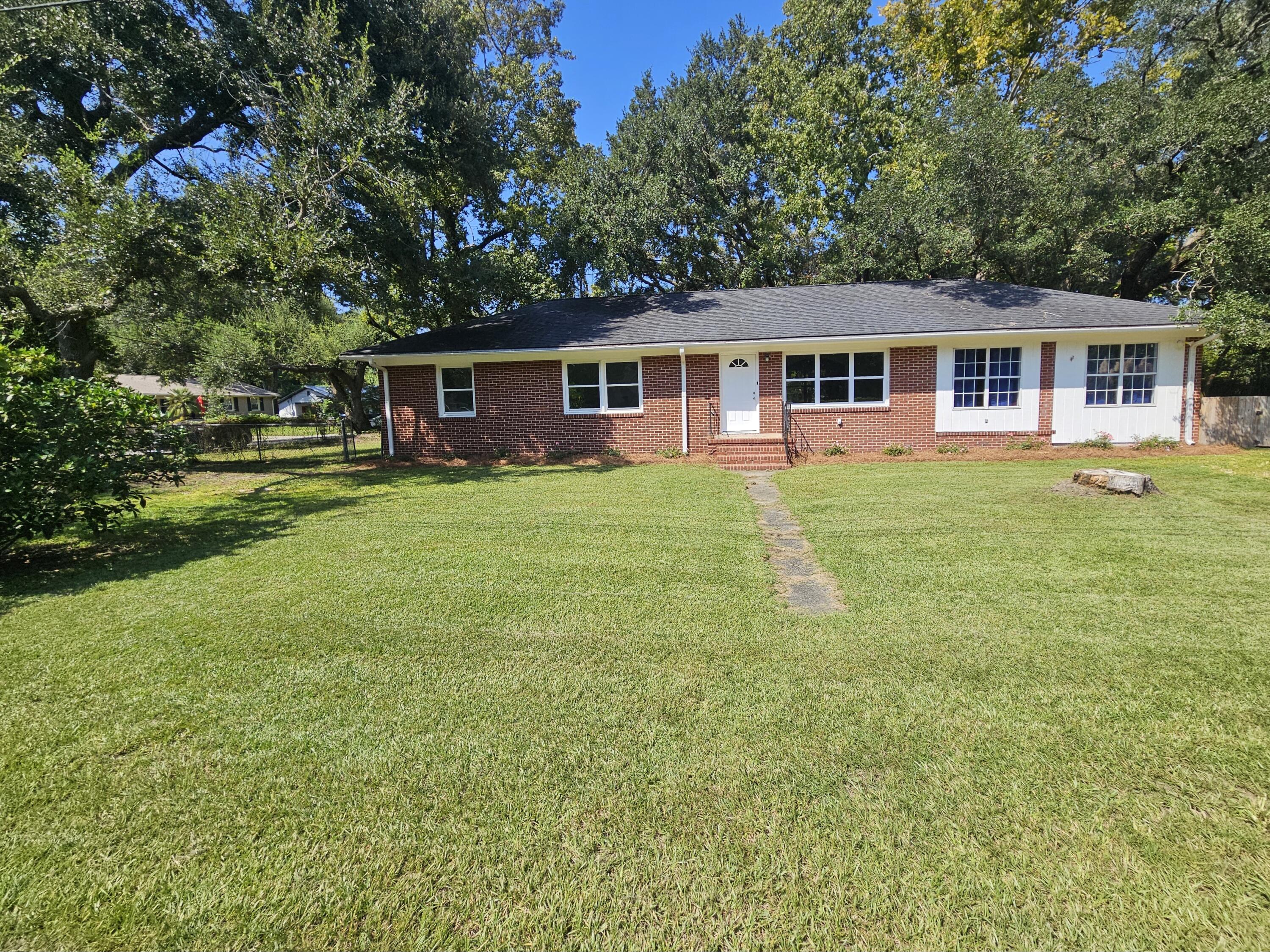 2446 Cherokee Hall Lane Charleston South Carolina United States, for Sale, residential, Bobbie Rose, Keller Williams Realty Charleston/West Ashley
