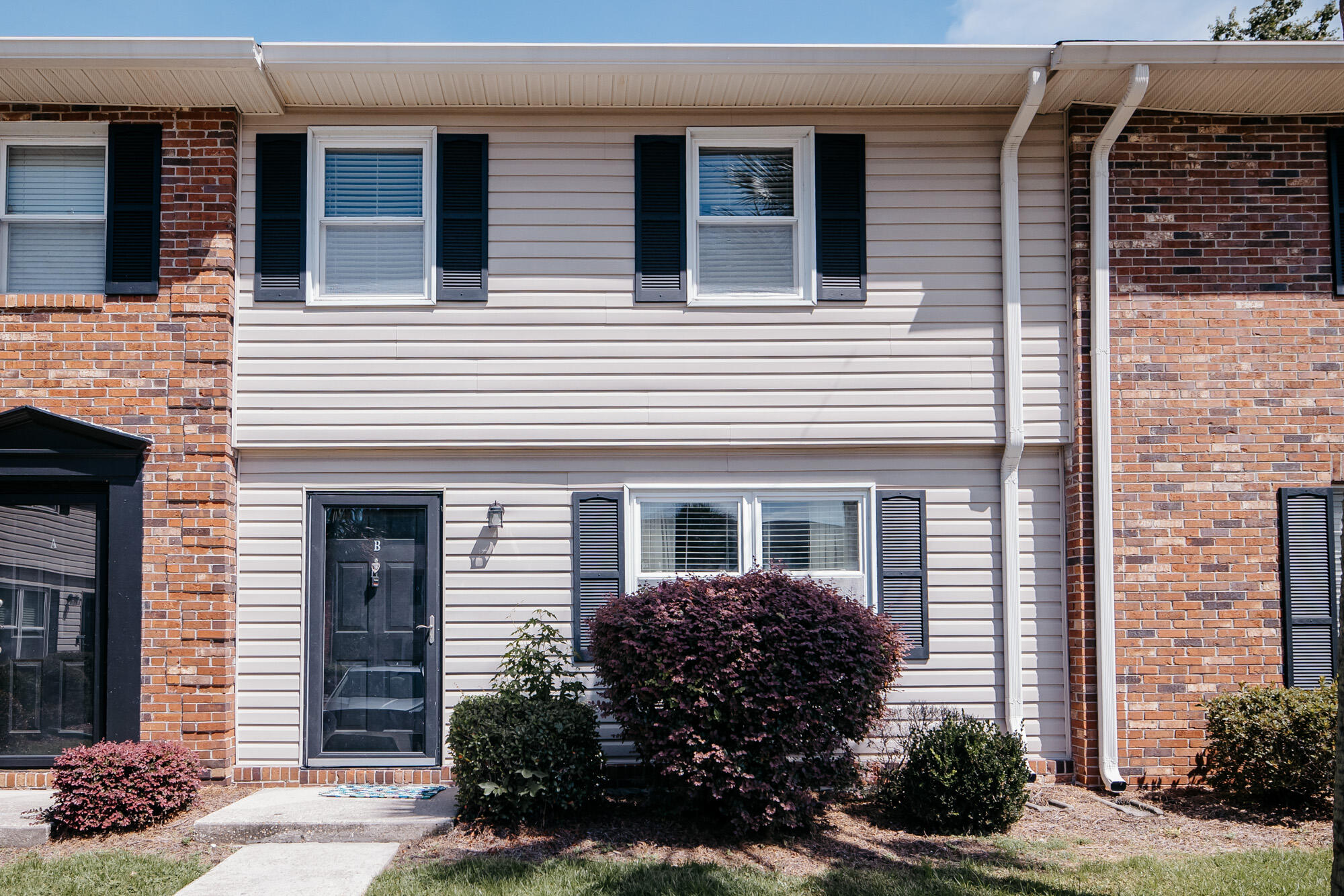 415 Parkdale Drive APT Apt 16b Charleston South Carolina United States, for Rent, residential,  , Adler Realty