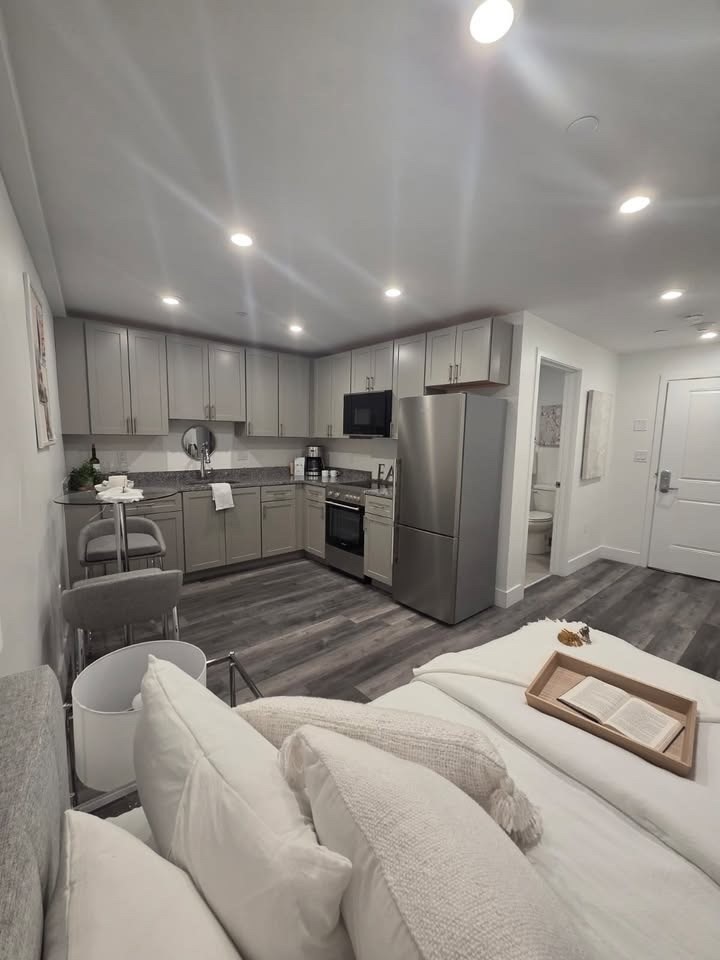 585 Essex St  UNIT 419 Lynn Massachusetts United States, for Rent, residential,  , CITIPOINT REALTY SERVICES, LLC