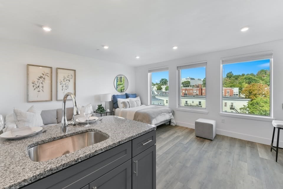 585 Essex St  UNIT 815 Lynn Massachusetts United States, for Rent, residential,  , CITIPOINT REALTY SERVICES, LLC