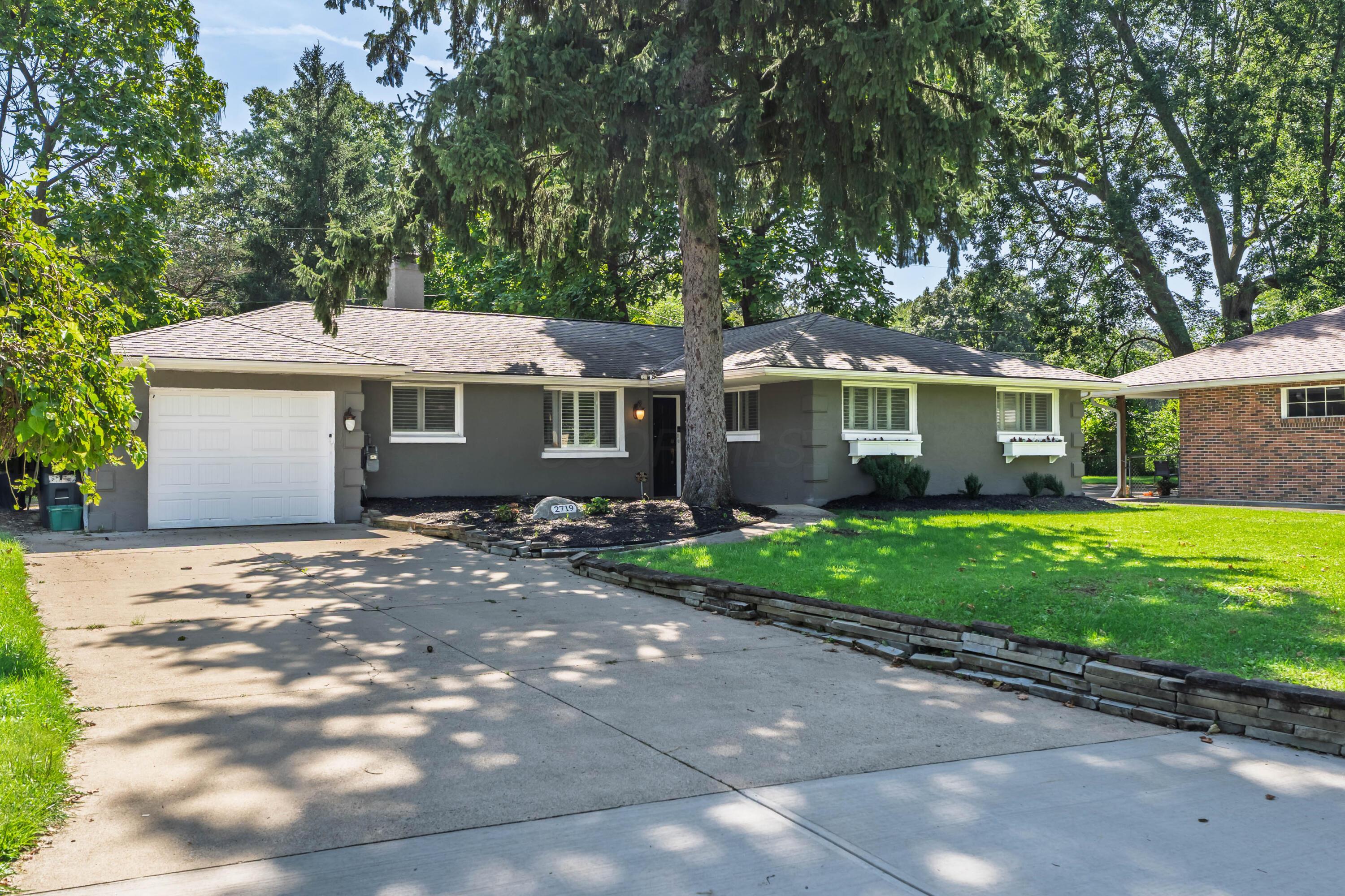 2719 Lakewood Drive Columbus Ohio United States, for Sale, residential,  , The Hessenauer Corporation