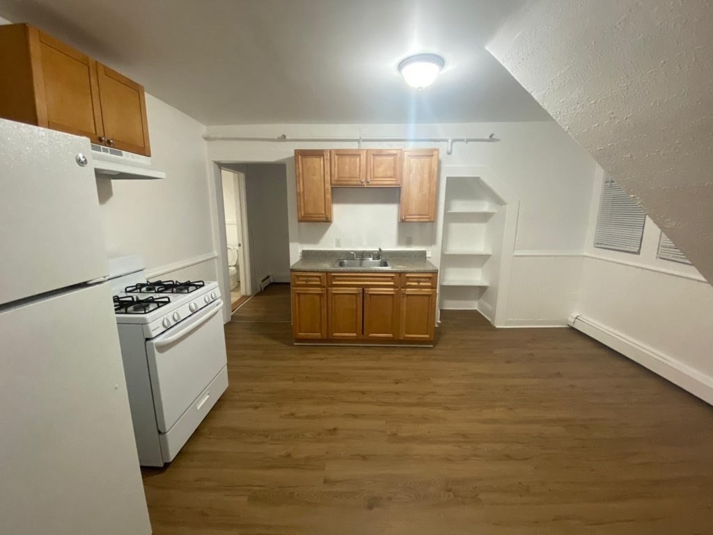 133 Chestnut  UNIT 3 Lynn Massachusetts United States, for Rent, residential,  , CITIPOINT REALTY SERVICES, LLC