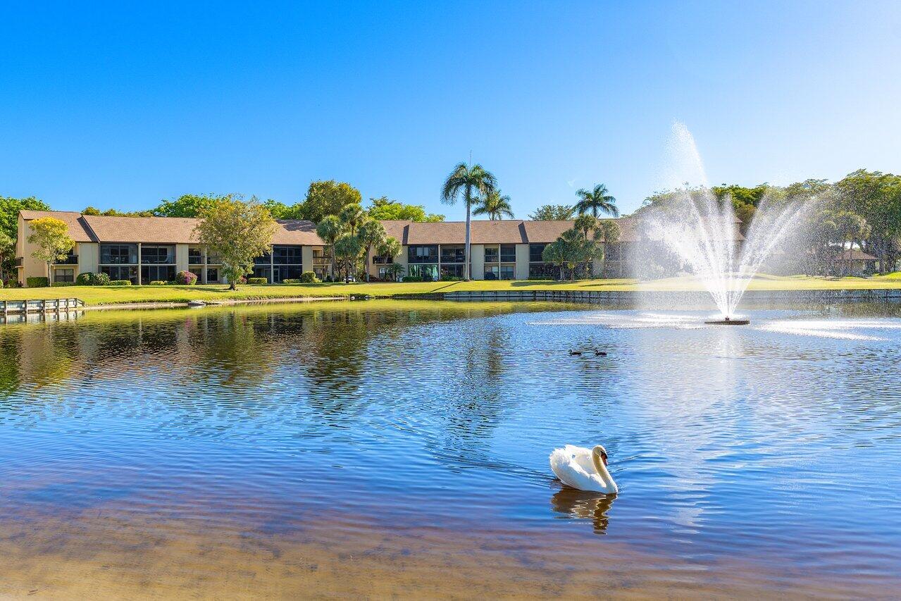 5154 Oakhill Lane APT 1014 Delray Beach Florida United States, for Sale, residential, Arlene   Toolsie  , Re/Max Direct