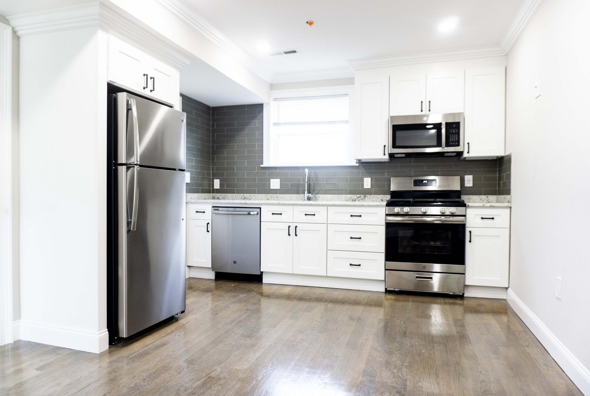 2017 Commonwealth Ave  UNIT 6 Boston Massachusetts United States, for Rent, residential,  , The Edwards Realty Team - Barrett Sotheby's International Realty
