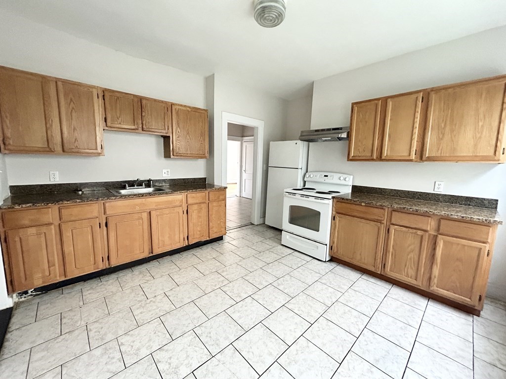 7 Hesston Terrace  UNIT 1 Boston Massachusetts United States, for Rent, residential,  , The Edwards Realty Team - Barrett Sotheby's International Realty