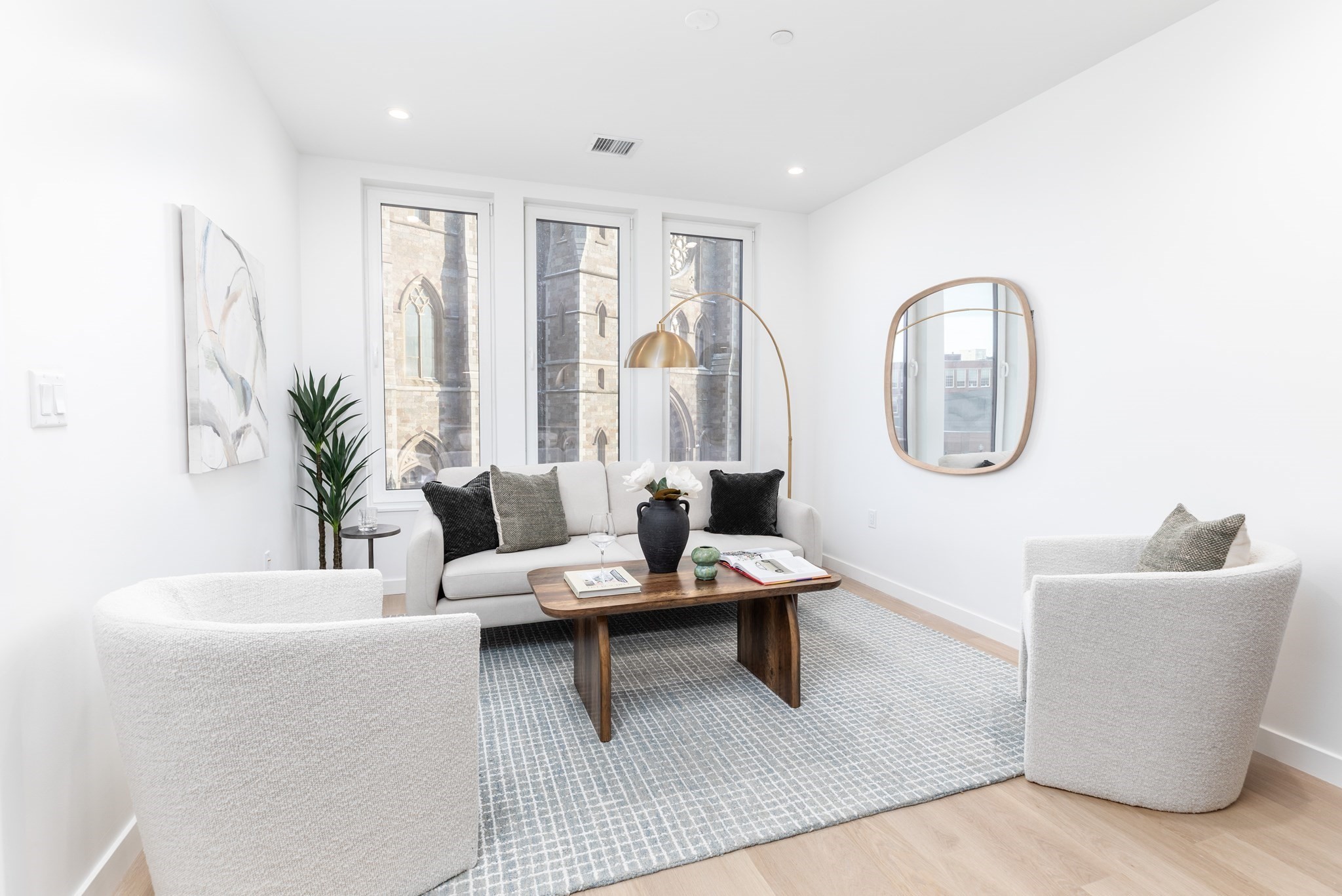 1395 Washington Street  UNIT 5F Boston Massachusetts United States, for Sale, residential, Darcy Bento, South Boston  Realtor Bento Real Estate Group, Bento Real Estate Group, Inc.