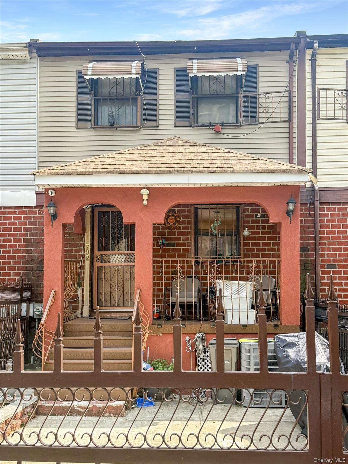 702 Saint Anns Avenue Bronx New York United States, for Sale, residential, Anthony Omoruan, Keller Williams Realty, NYC Grp