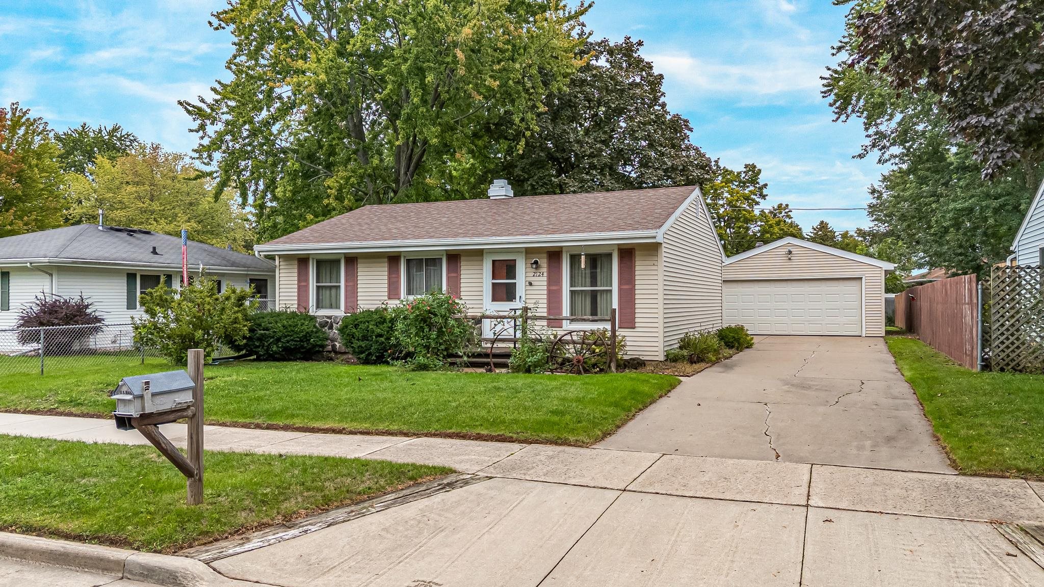 2124 S FOUNTAIN Avenue Appleton Wisconsin United States, for Sale, residential,  , Fireside Realty LLC
