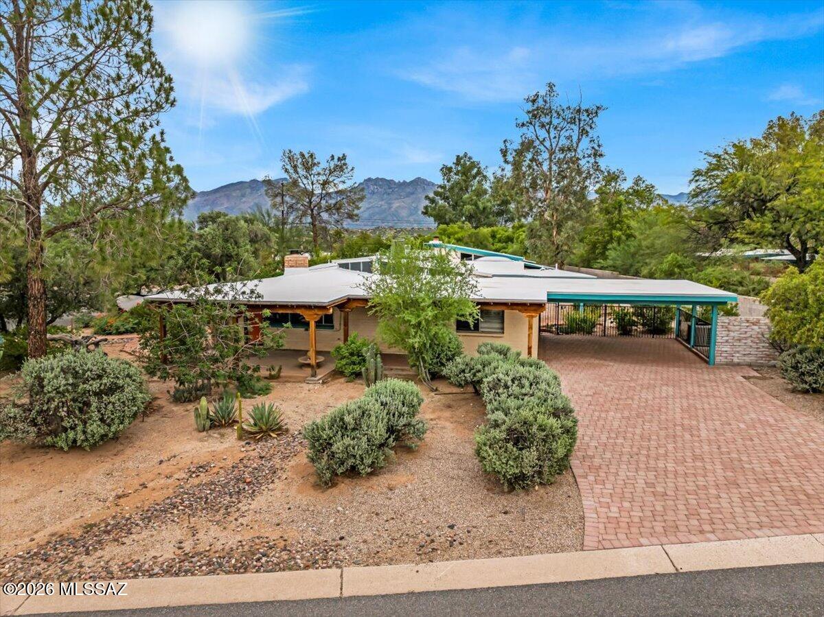 2642 N Bahana Drive Tucson Arizona United States, for Sale, residential, Aaron Lieberman, TIERRA ANTIGUA REALTY