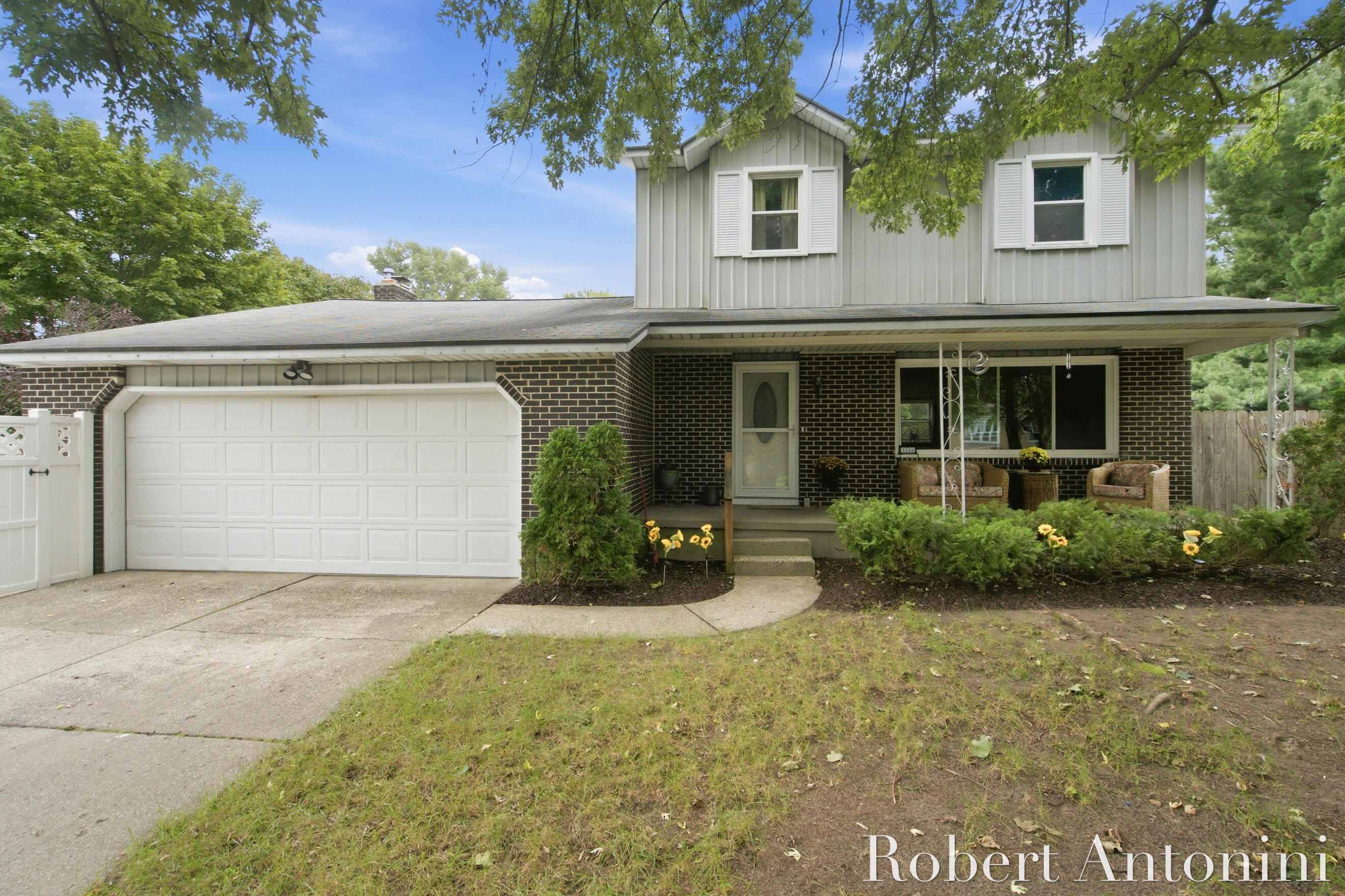 3756 Summit View Drive Grand Rapids Michigan United States, for Sale, residential,  , RW Daniels Realty