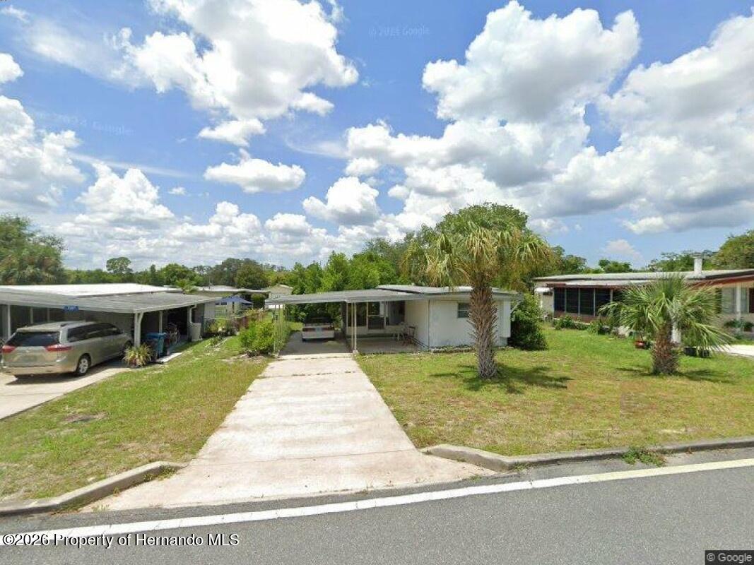 7403 Highpoint Boulevard Brooksville Florida United States, for Sale, residential,  , Gold Star Realty Group Inc