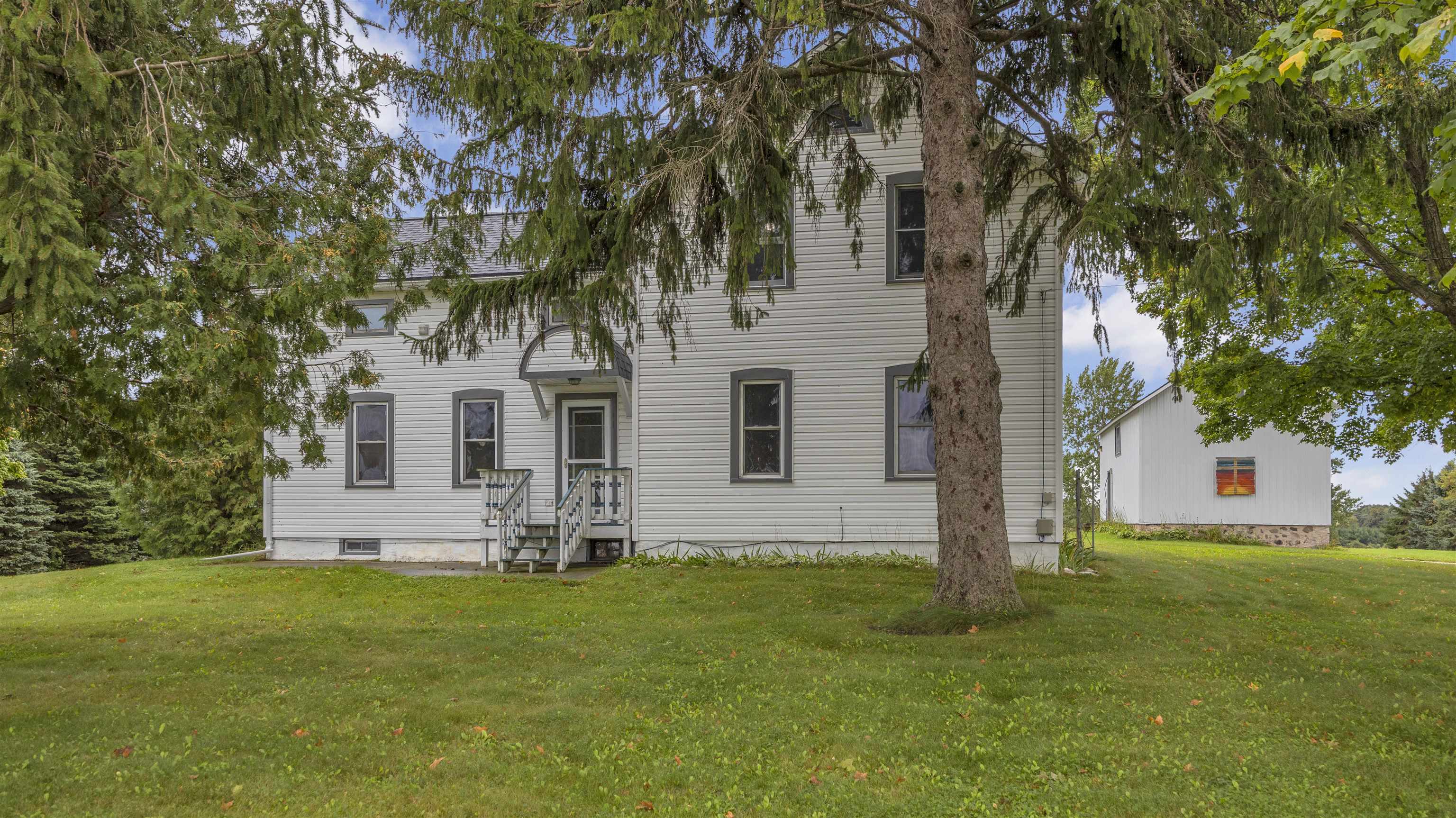 W2158 POPLAR Road Fond Du Lac Wisconsin United States, for Sale, residential,  , Roberts Homes and Real Estate