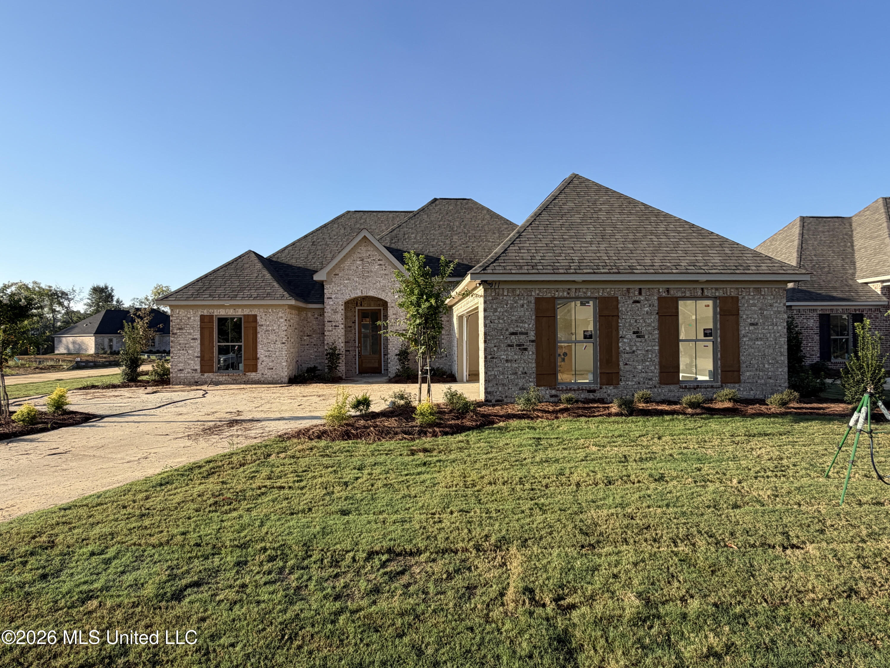 311 Brookfield Circle Brandon Mississippi United States, for Sale, residential, Jessica McLaurin, Rezults Realty, LLC