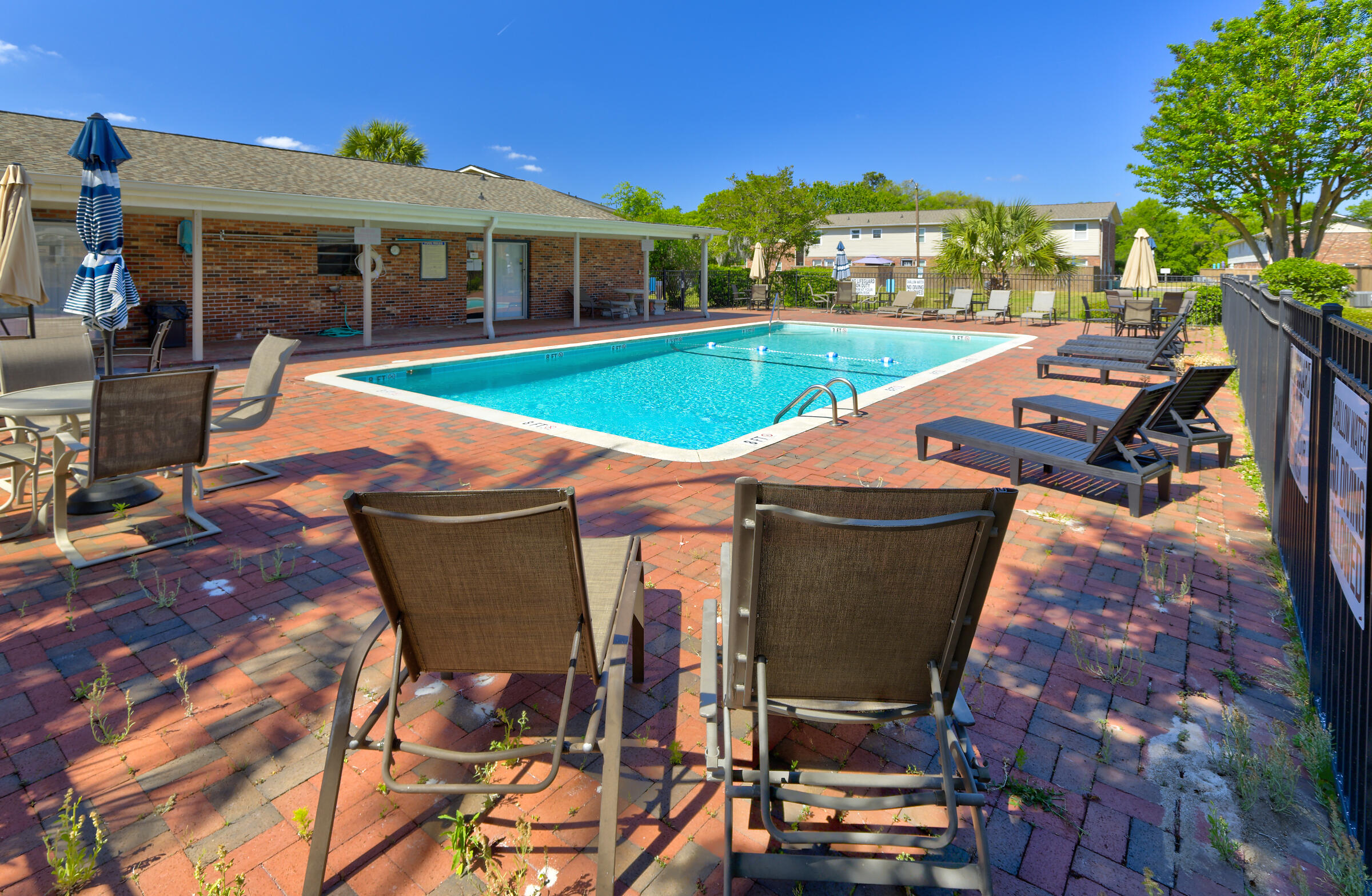 415 Parkdale Drive APT 16b Charleston South Carolina United States, for Sale, residential, Bobbie Rose, Keller Williams Realty Charleston/West Ashley