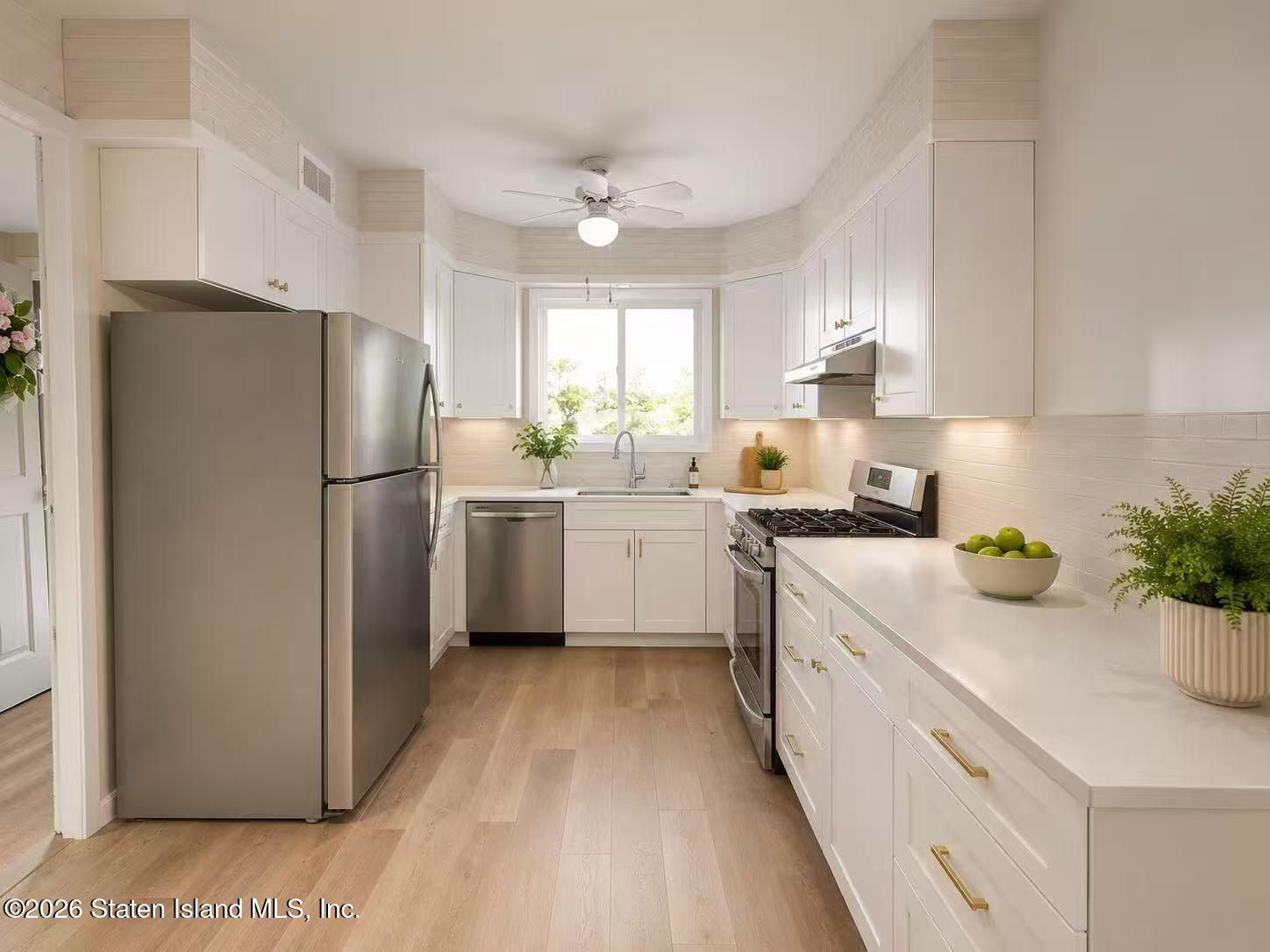 196 Rolling Hill Green, 2604489, Staten Island, Townhouse,  for sale - Sample Agent, InCom Real Estate - Sample Office 