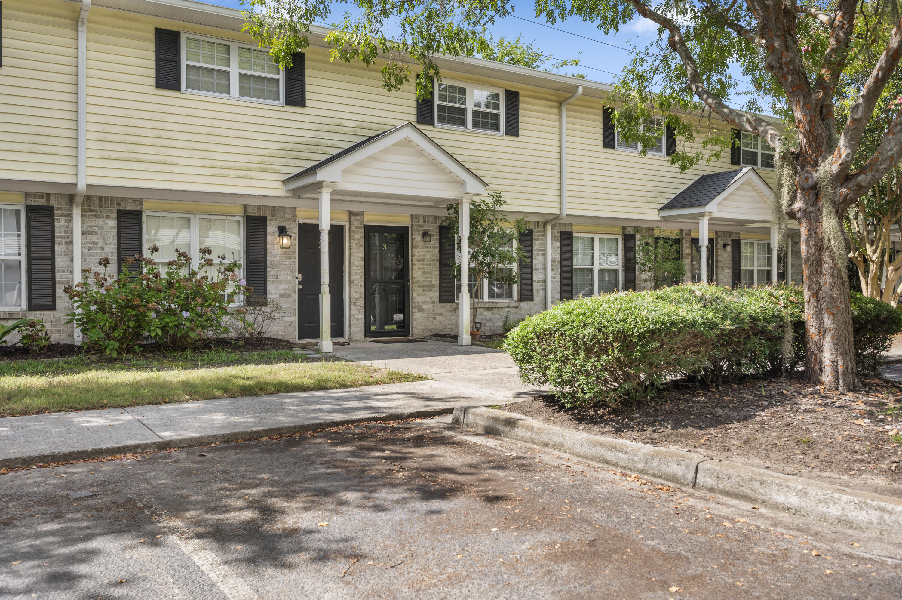 507 Stinson Drive APT Unit 3b Charleston South Carolina United States, for Rent, residential,  , Adler Realty