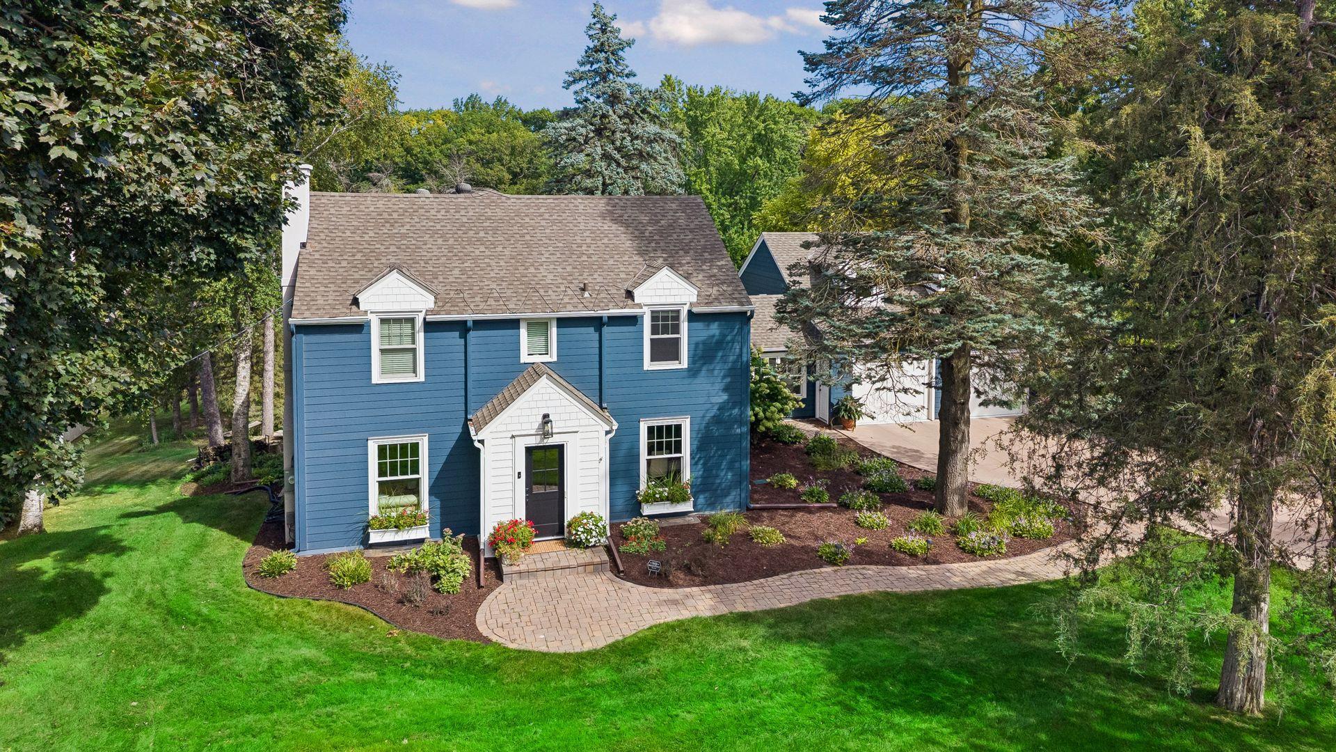 2526 Crosby Road Wayzata Minnesota United States, for Sale, residential, Kathy Sawicki, Coldwell Banker Realty