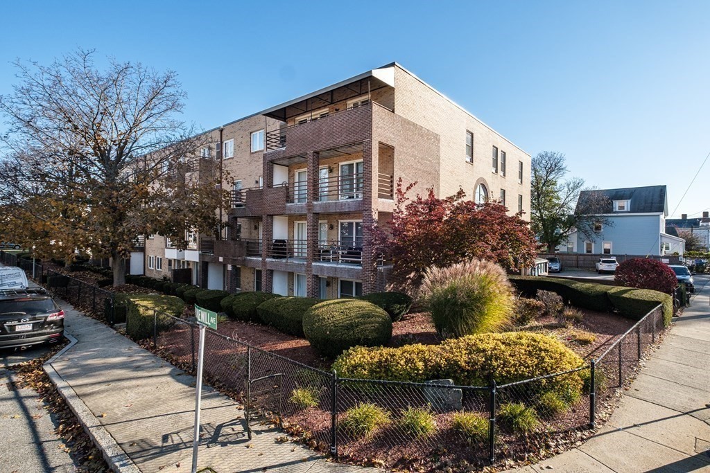 314 Riverside Avenue  UNIT 304 Medford Massachusetts United States, for Sale, residential, Demo Agent, InCom Real Estate - New Demo Office