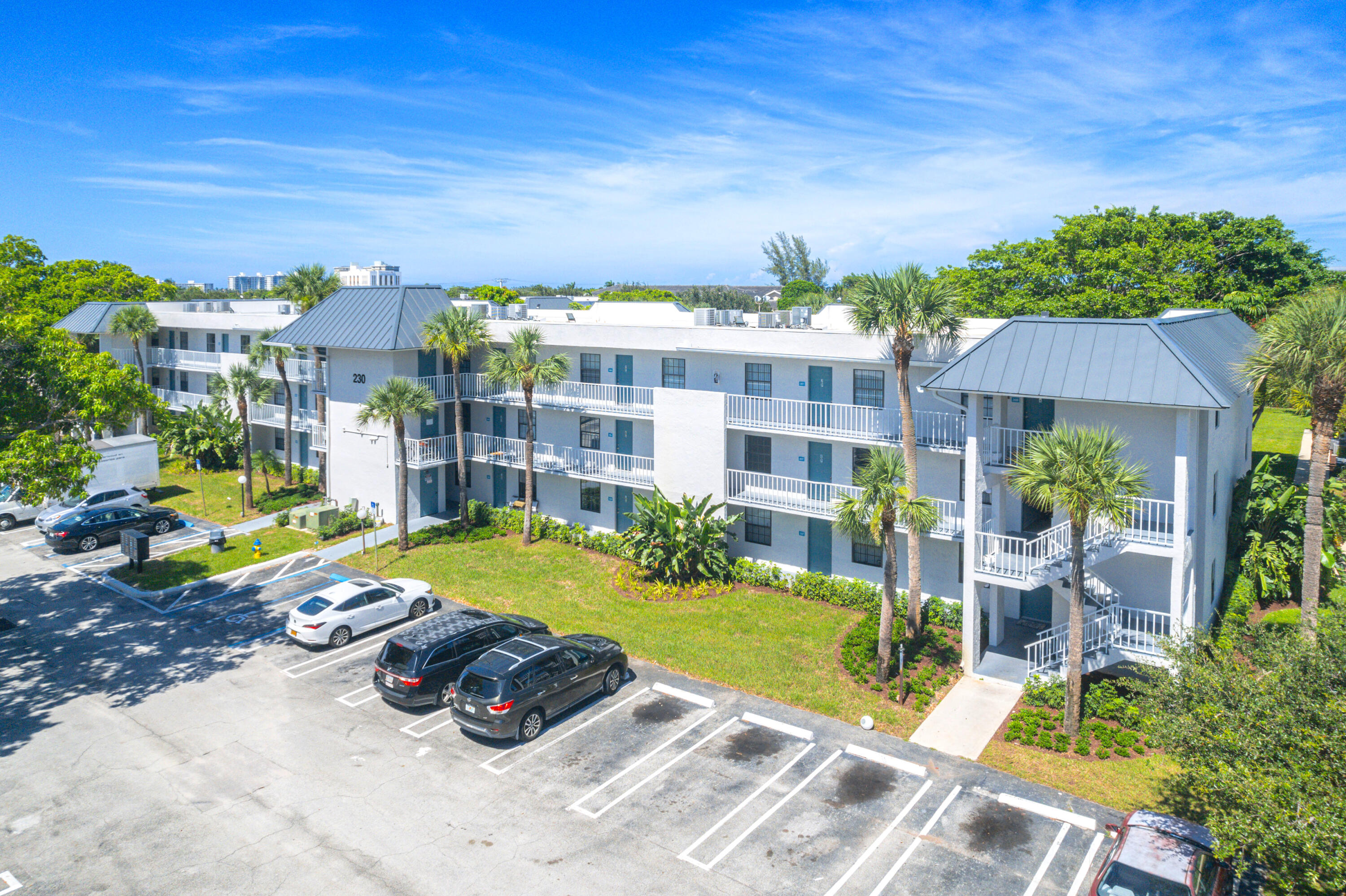 230 SE 10TH Street APT 108B Delray Beach Florida United States, for Rent, residential, Arlene   Toolsie  , Re/Max Direct