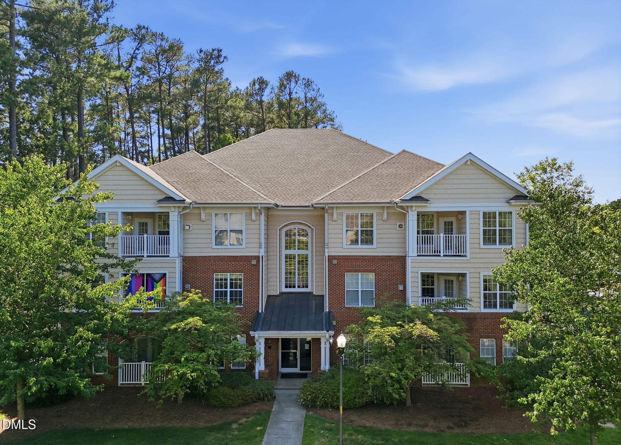512 Ives Court Chapel Hill North Carolina United States, for Sale, residential,  , Realty World - Carolina Properties