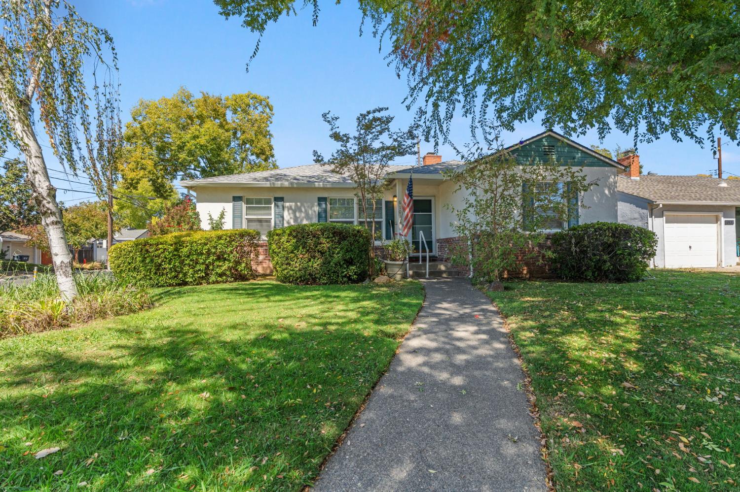 6101 3rd Avenue Sacramento California United States, for Sale, residential, , Royalty Property Management & Realty