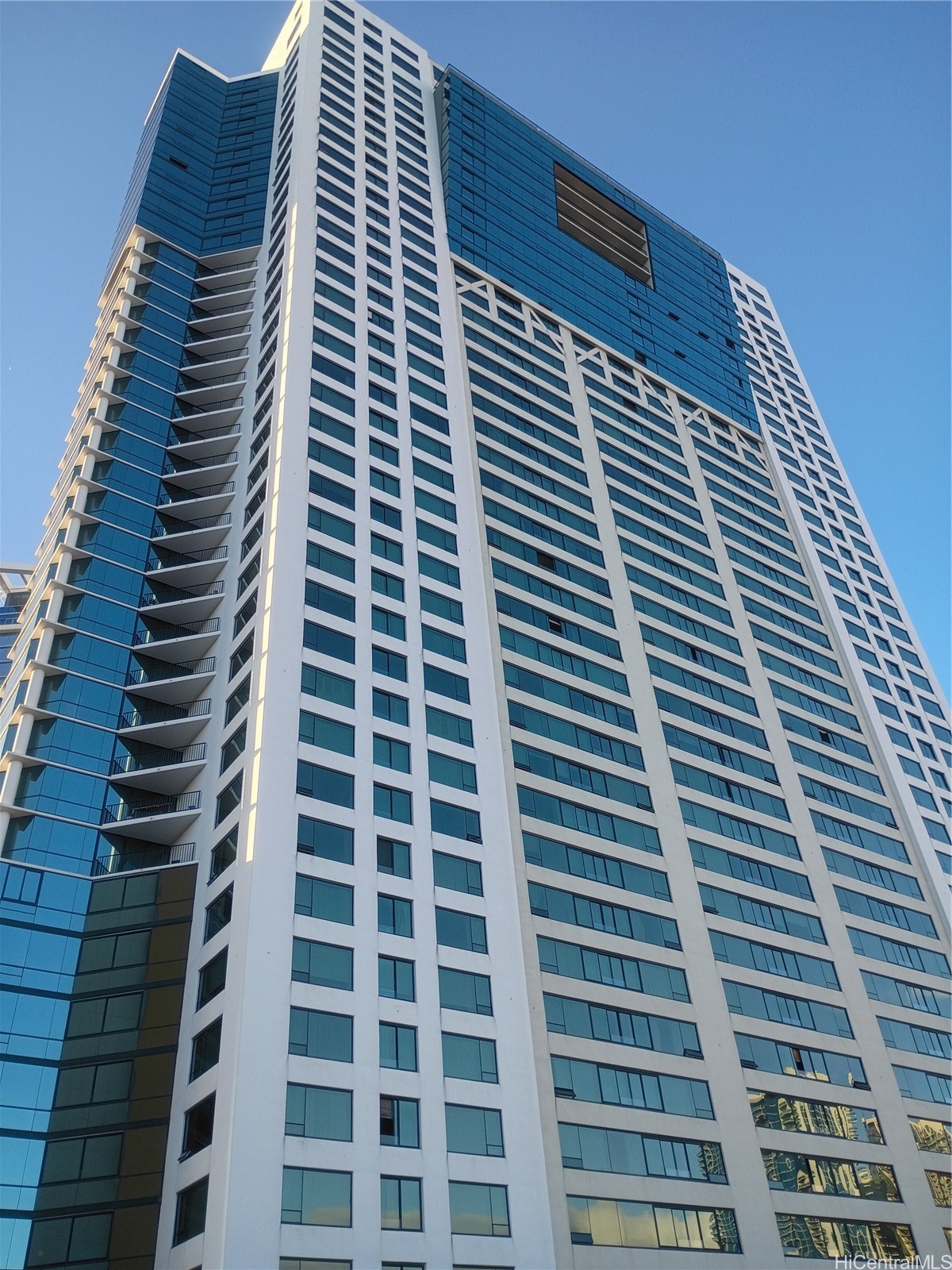 88 Piikoi Street APT 3509 Honolulu Hawaii United States, for Sale, residential,  , SUN PROPERTIES