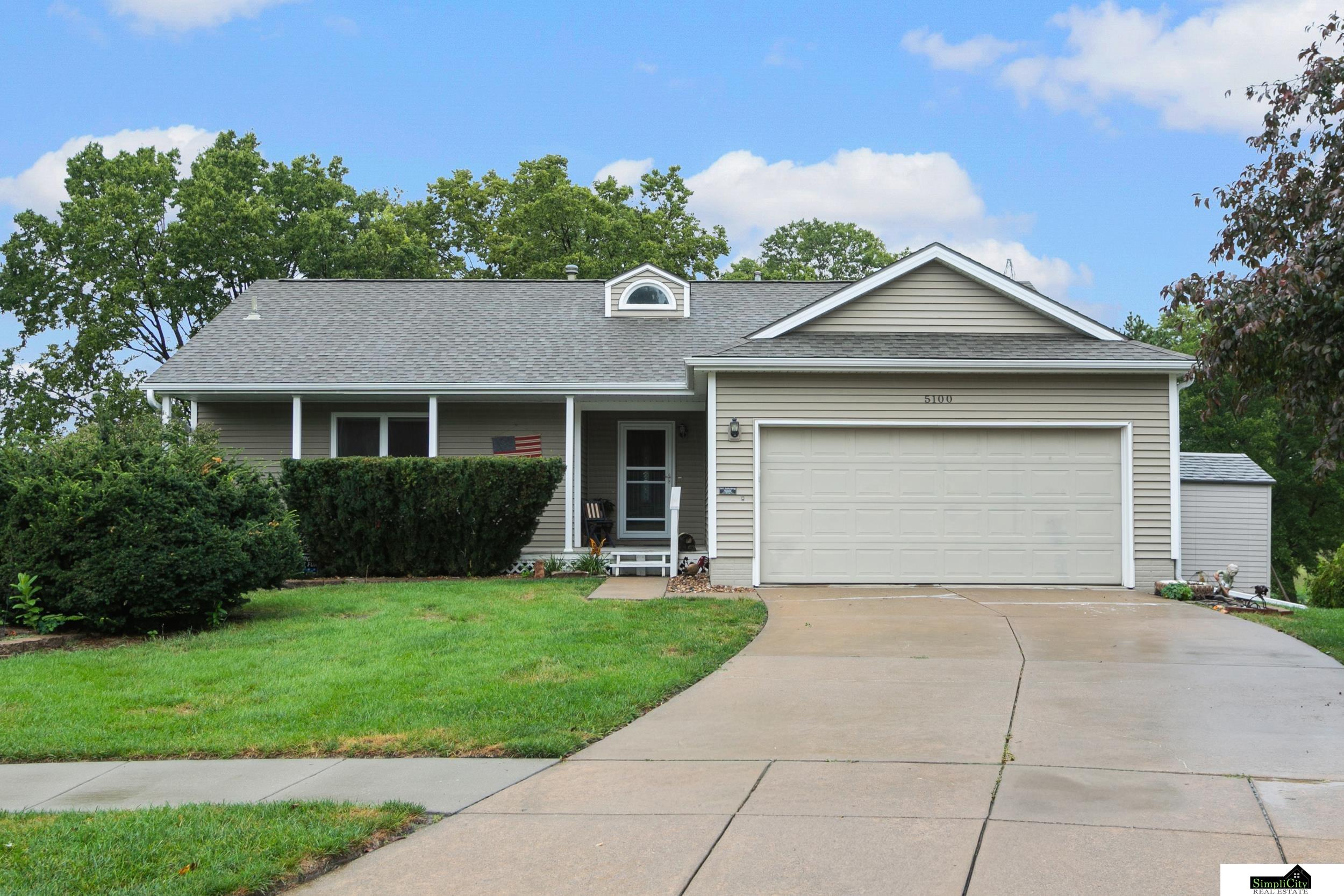 5100 Rosebriar Court Lincoln Nebraska United States, for Sale, residential,  , Wolf Professional Realty PC