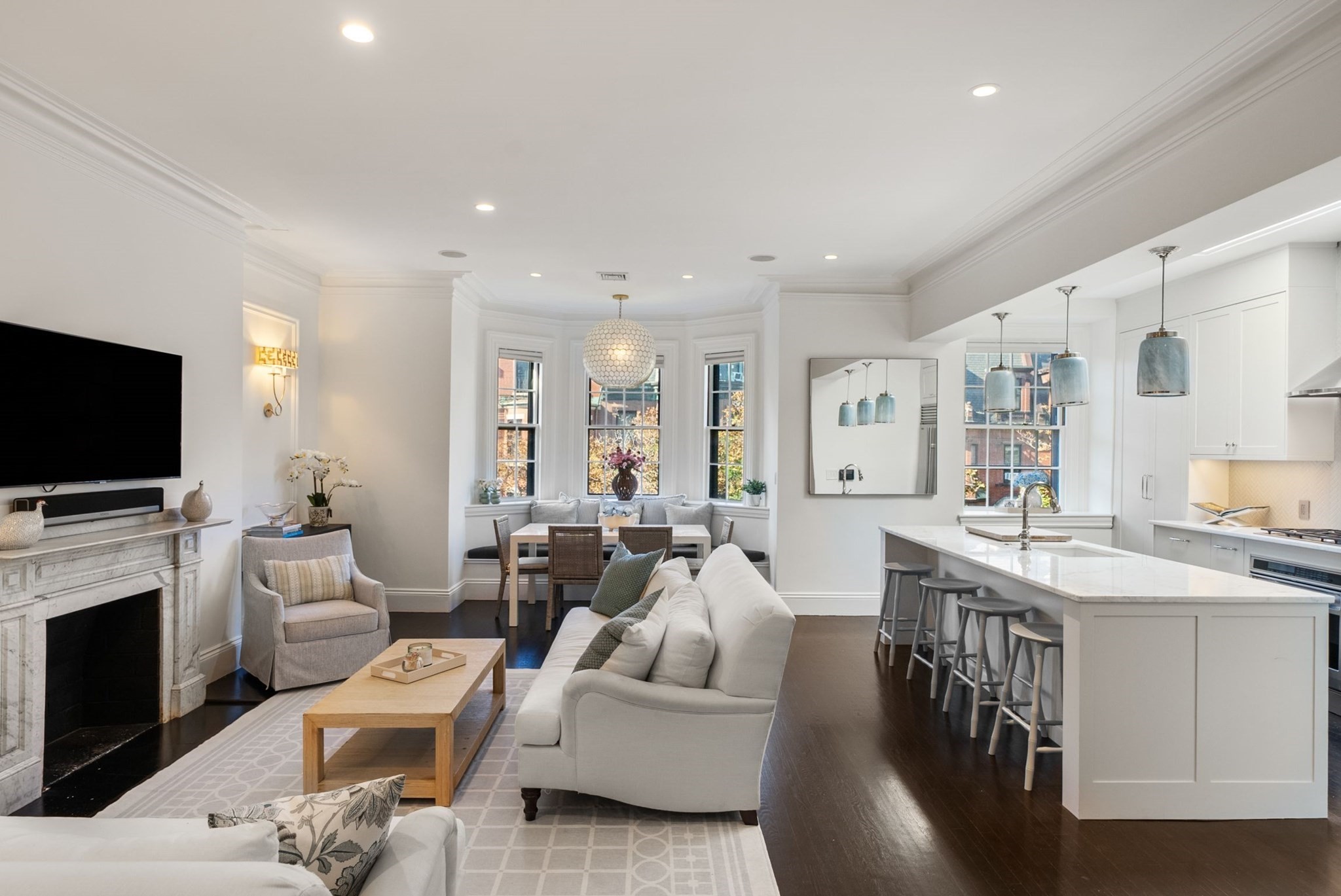 176 Marlborough St  UNIT 3 Boston Massachusetts United States, for Sale, residential, Darcy Bento, South Boston  Realtor Bento Real Estate Group, Bento Real Estate Group, Inc.