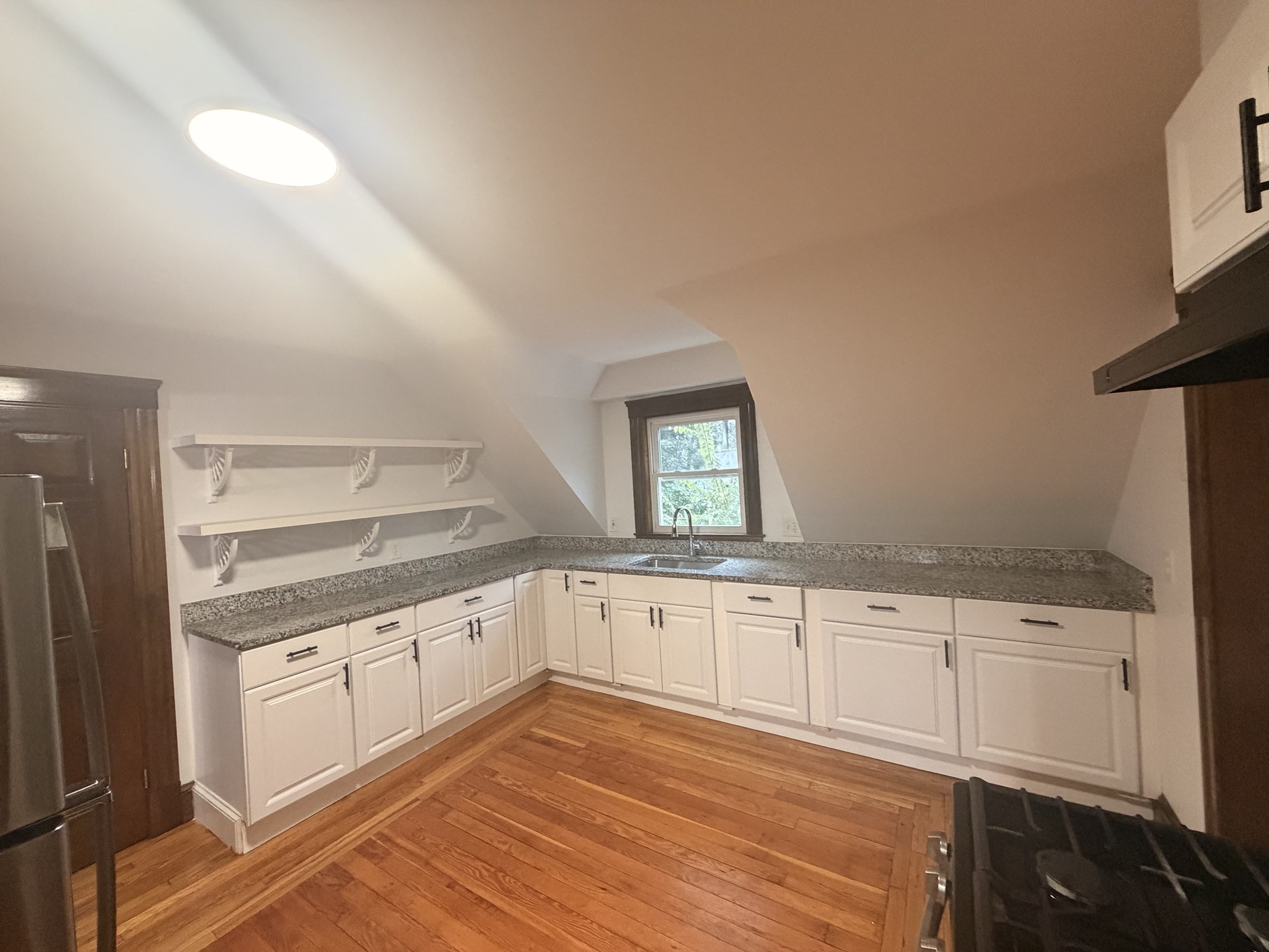 197 Hamilton Ave  UNIT 3 Lynn Massachusetts United States, for Rent, residential,  , CITIPOINT REALTY SERVICES, LLC