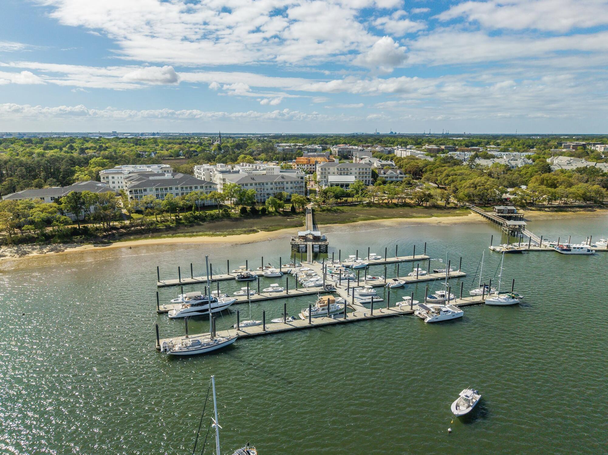 200 River Landing  APT B 403 Charleston South Carolina United States, for Sale, residential, Bobbie  Rose, Keller Williams Realty Charleston/West Ashley