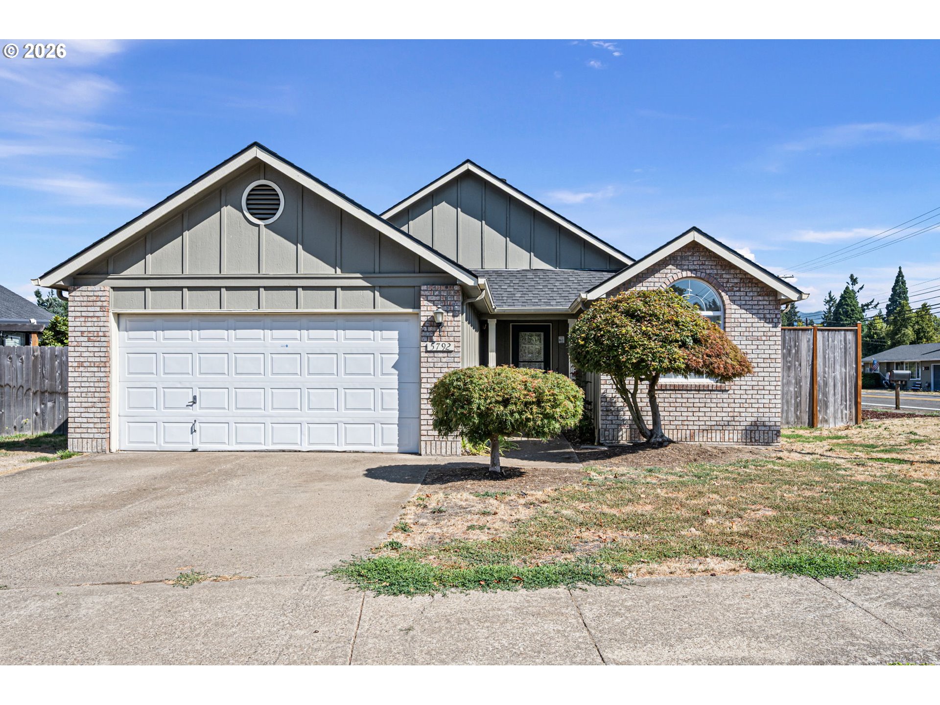 5792 E ST Springfield Oregon United States, for Sale, residential, Demo Agent, InCom Real Estate - New Demo Office