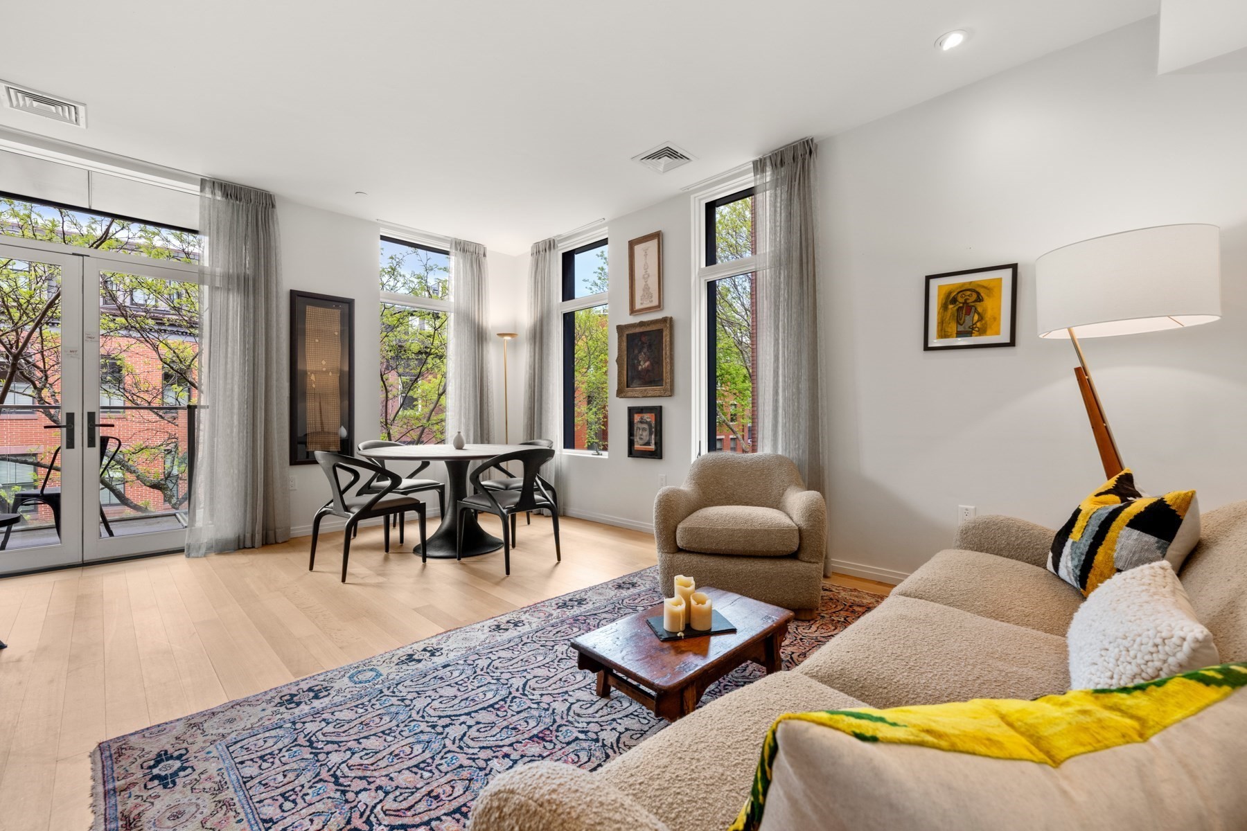 7 East Springfield Street  UNIT 3B Boston Massachusetts United States, for Sale, residential, Darcy Bento, South Boston  Realtor Bento Real Estate Group, Bento Real Estate Group, Inc.