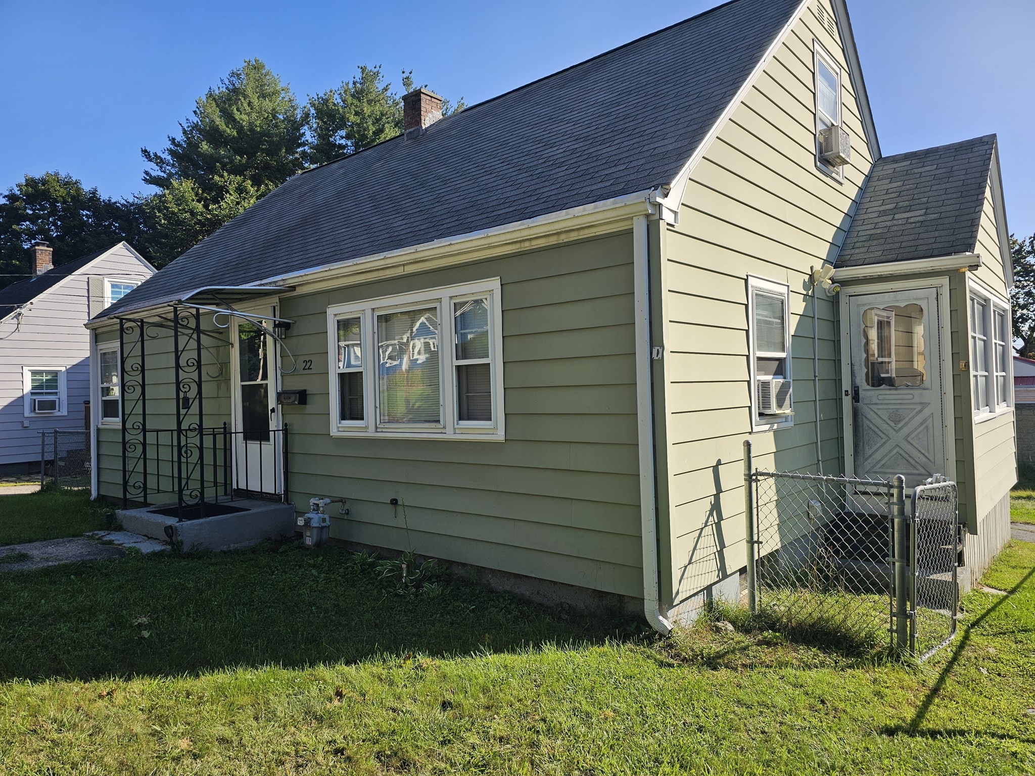 22 Winchester Ave Worcester Massachusetts United States, for Sale, residential, Laura Poulin-Harkins, Century 21 XSell Realty