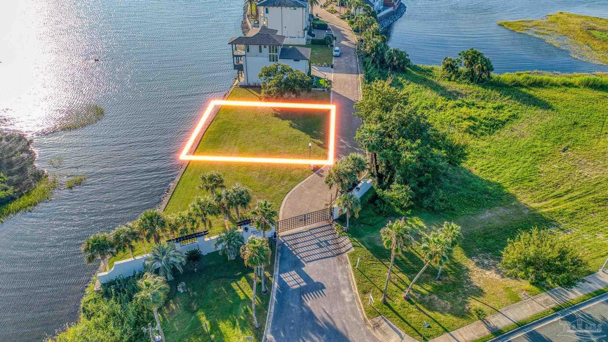 4 Wharf Ave Pensacola FL United States, for Sale, residential,  , RE/MAX Horizons Realty