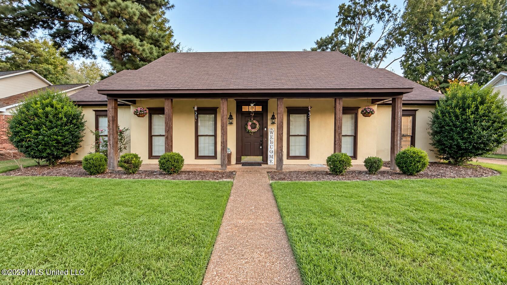 108 Honeysuckle Lane Ridgeland Mississippi United States, for Sale, residential, Jessica McLaurin, Rezults Realty, LLC