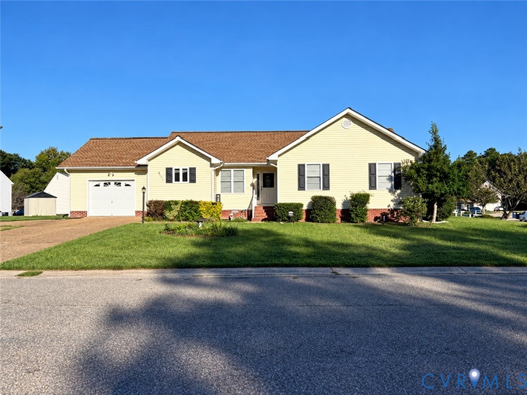 4000 W Dogwood Avenue Chester Virginia United States, for Sale, residential,  , Ford Agency Real Estate