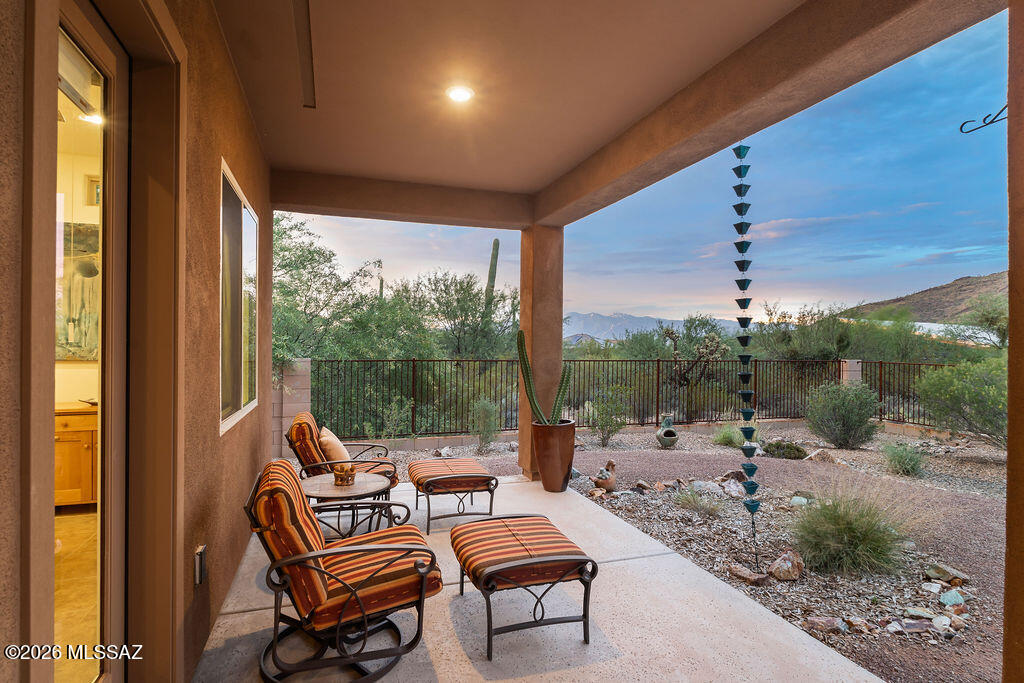 887 S Castar Drive Tucson Arizona United States, for Sale, residential, Aaron Lieberman, TIERRA ANTIGUA REALTY