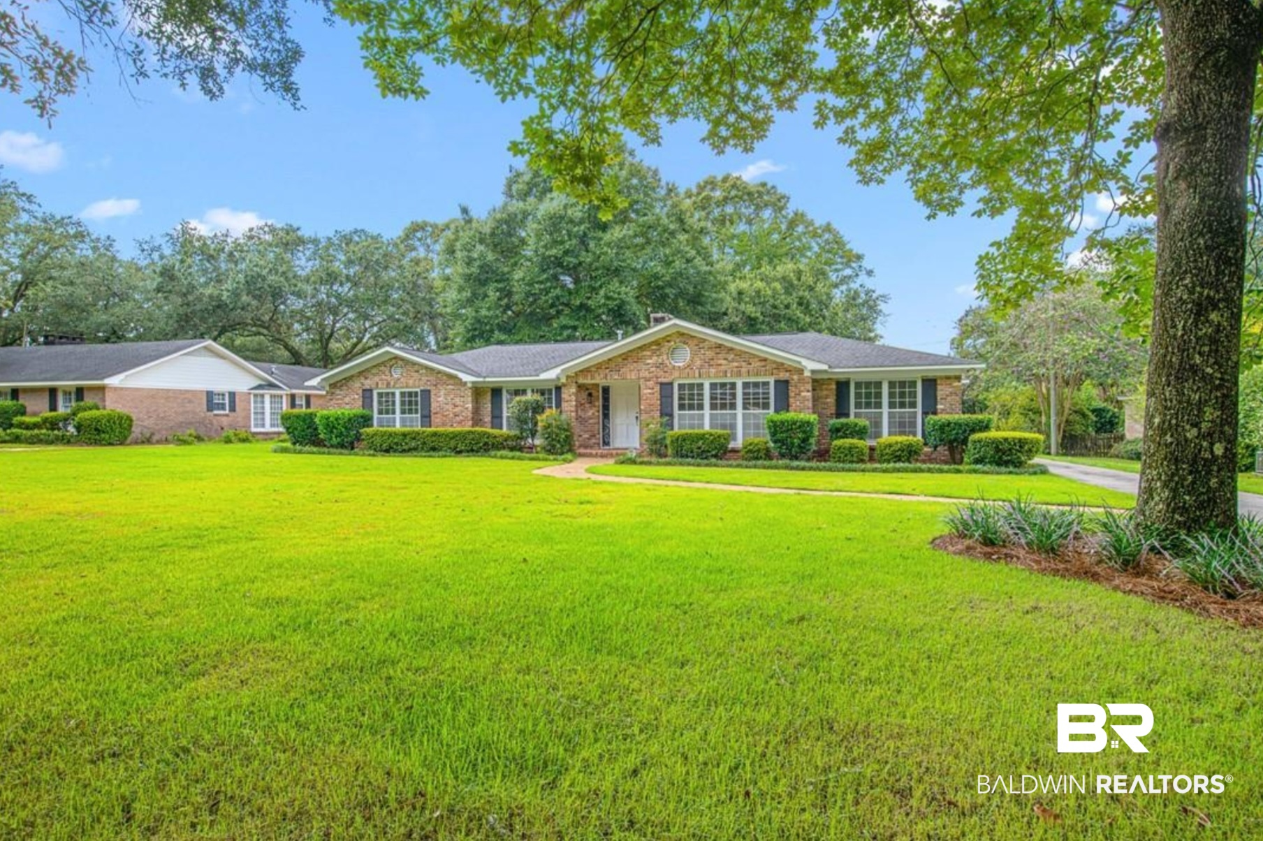 604 E Cumberland Road Mobile Alabama United States, for Sale, residential,  , Rezults Real Estate Services, LLC