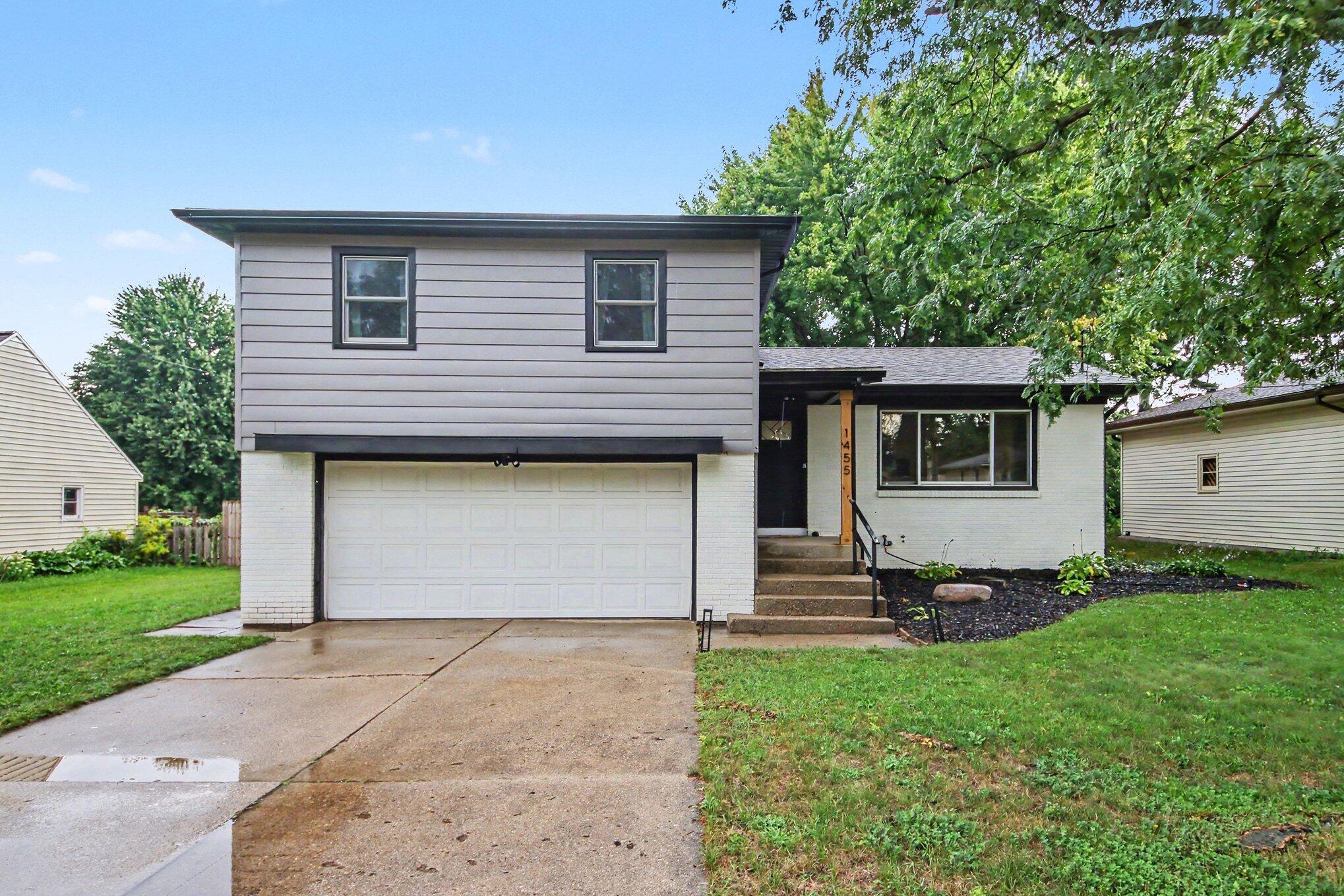 1455 Pickett Street Kentwood Michigan United States, for Sale, residential,  , RW Daniels Realty