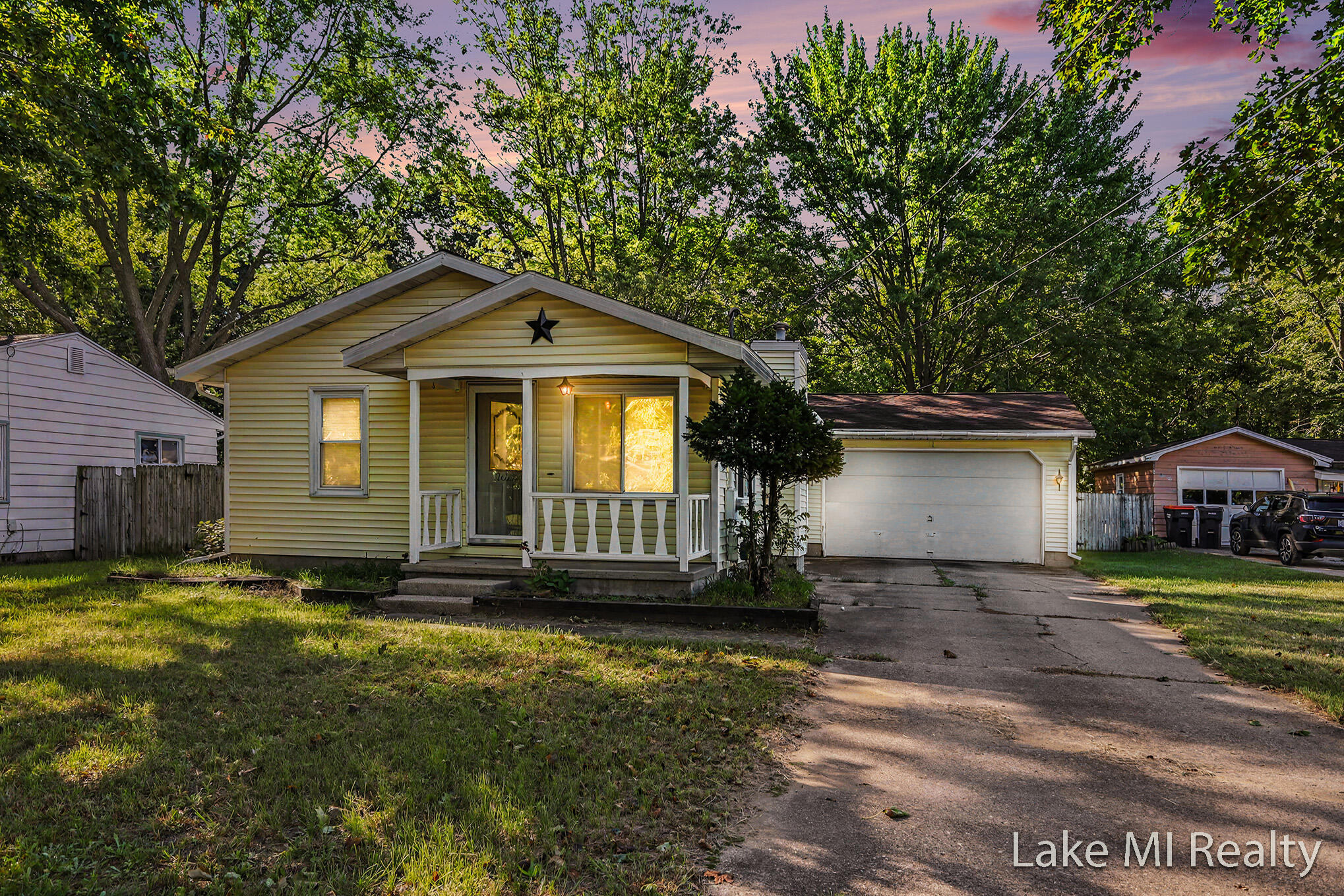 102 Sluyter Street Kentwood Michigan United States, for Sale, residential,  , RW Daniels Realty