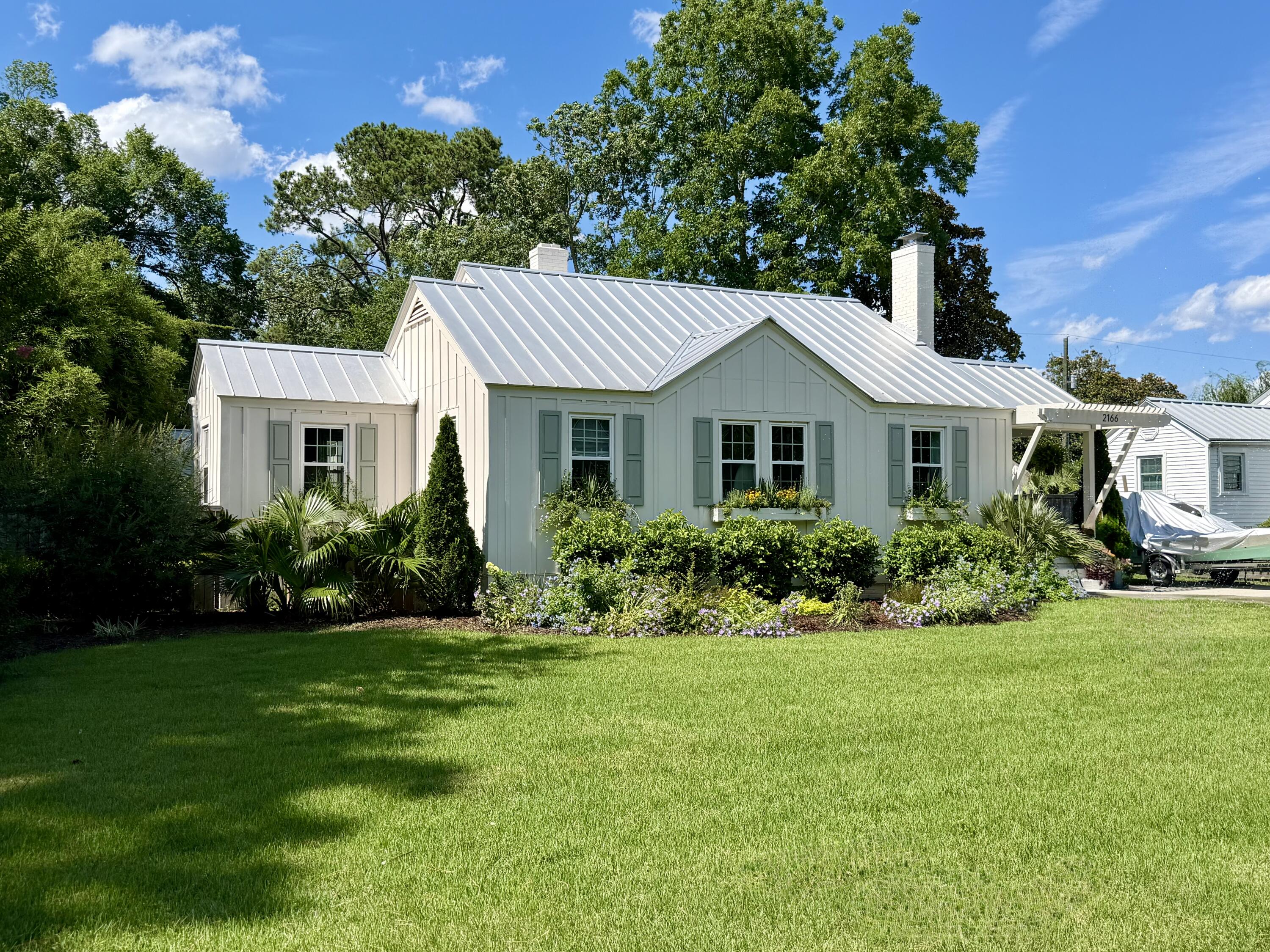 2166 Saint James Drive Charleston South Carolina United States, for Sale, residential, Bobbie  Rose, Keller Williams Realty Charleston/West Ashley