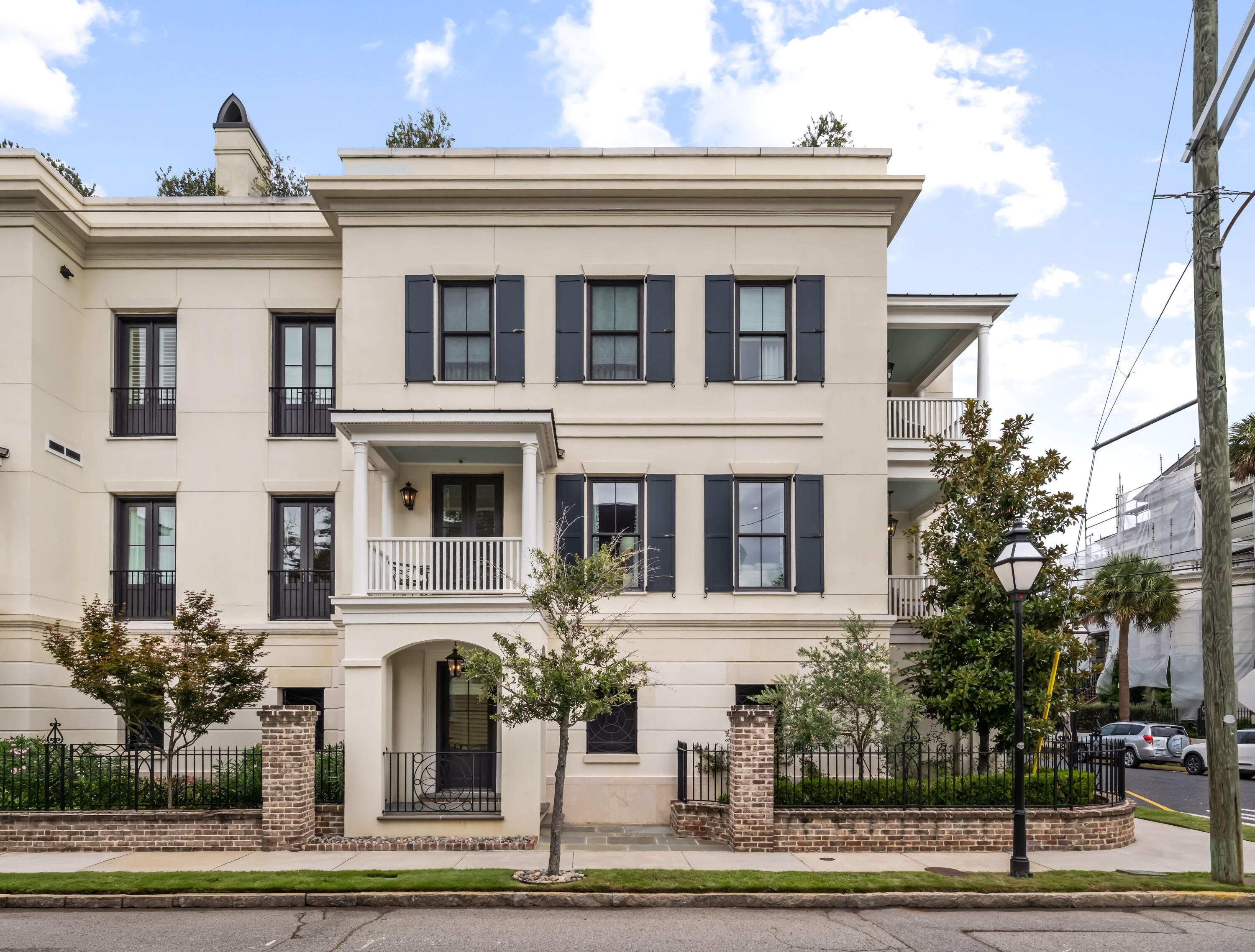 31 Smith Street APT 201 Charleston South Carolina United States, for Sale, residential, Bobbie  Rose, Keller Williams Realty Charleston/West Ashley