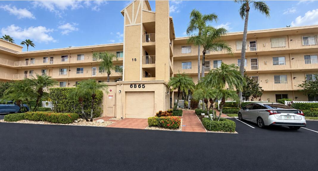 6865 Huntington Lane APT 203 Delray Beach Florida United States, for Sale, residential, Arlene   Toolsie  , Re/Max Direct