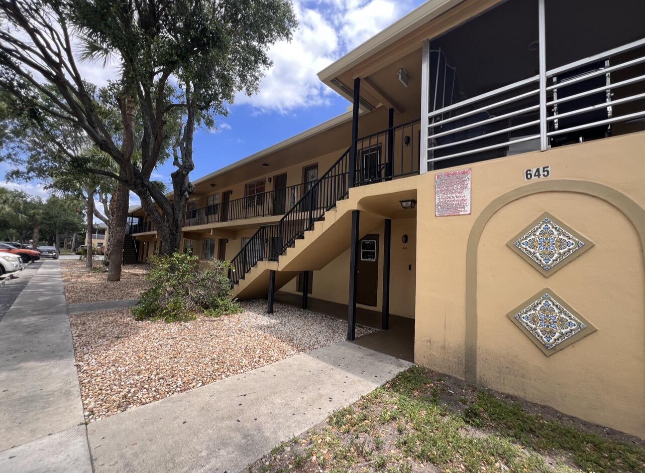 645 SW 20TH Court APT 0020 Delray Beach Florida United States, for Rent, residential, Arlene   Toolsie  , Re/Max Direct