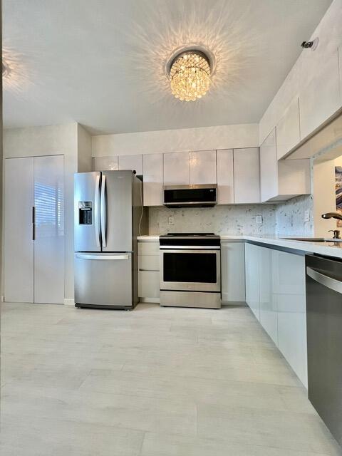 6866 Huntington Lane APT 306 Delray Beach Florida United States, for Rent, residential, Arlene   Toolsie  , Re/Max Direct