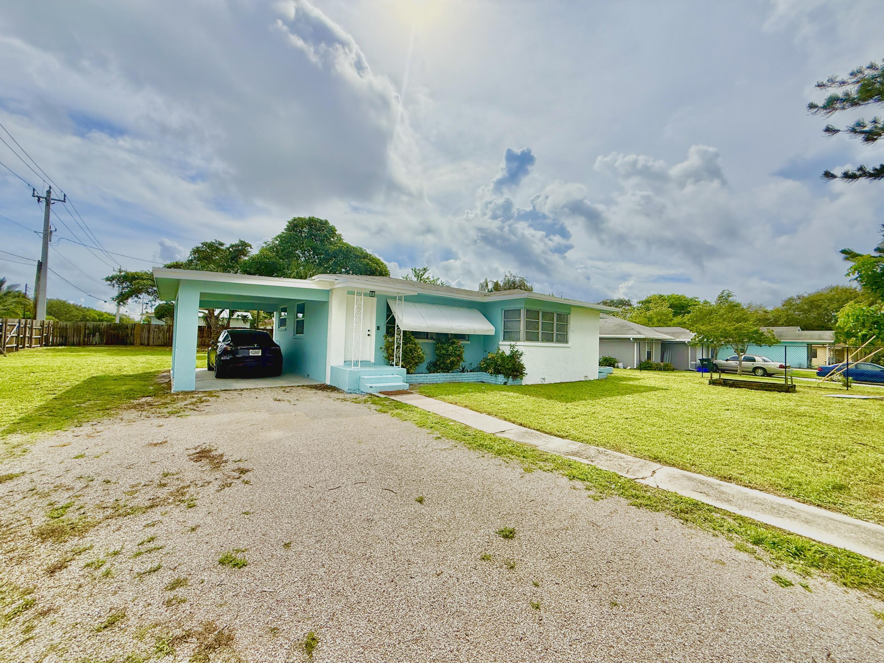 355 NW 8th Avenue Delray Beach Florida United States, for Rent, residential, Arlene   Toolsie  , Re/Max Direct
