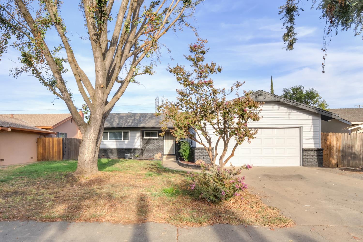 2608 Dorine Way Sacramento California United States, for Sale, residential,  , SacHomes Realty Group