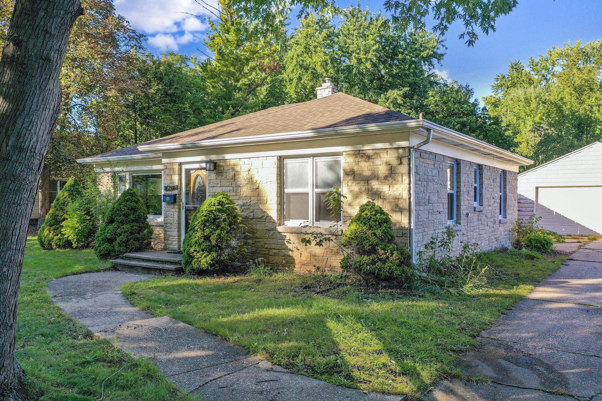 1427 EMILIE Street Green Bay Wisconsin United States, for Sale, residential,  , Fireside Realty LLC